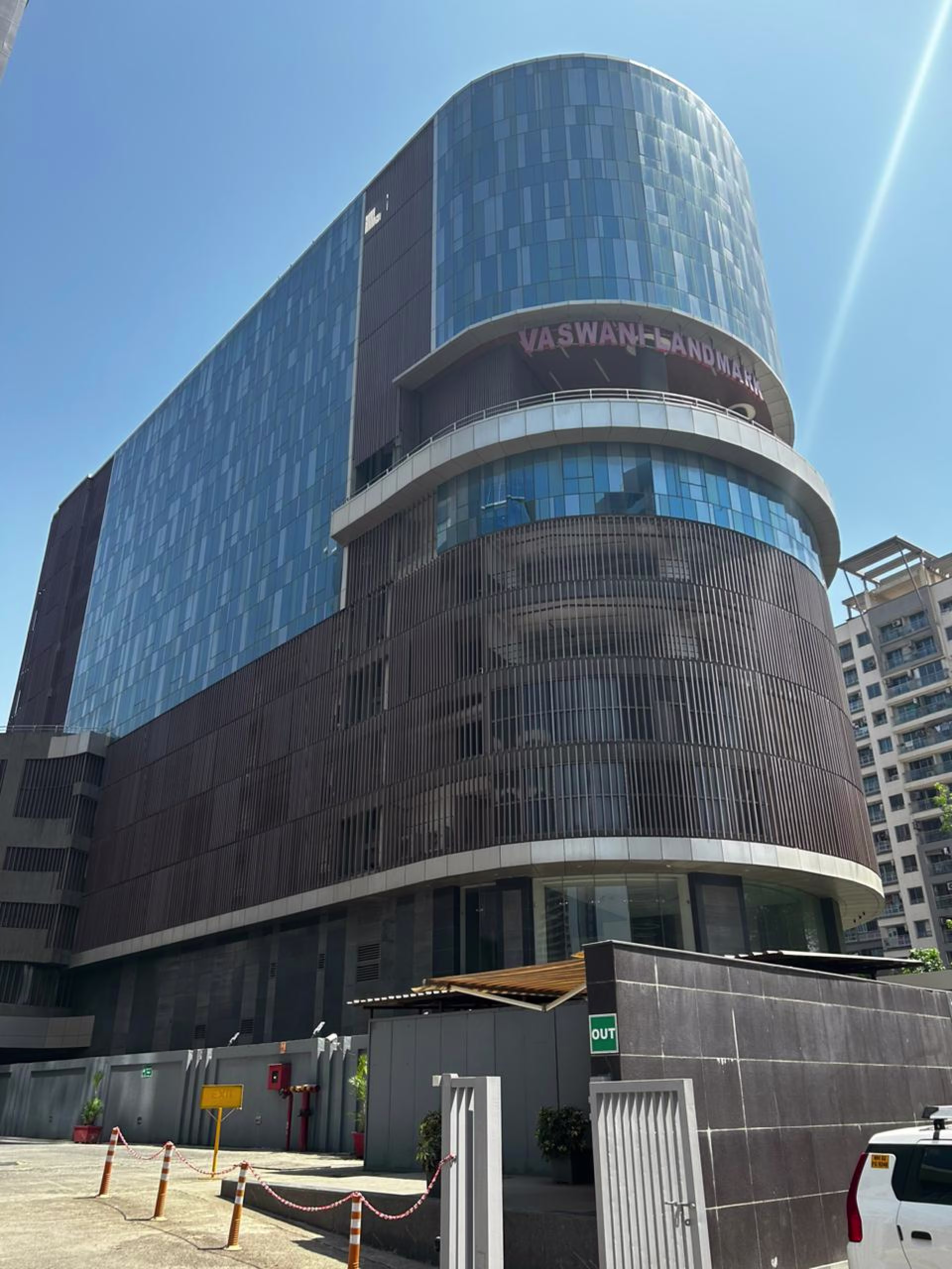 Jogeshwari Vikhroli Link Road, Shyam Nagar