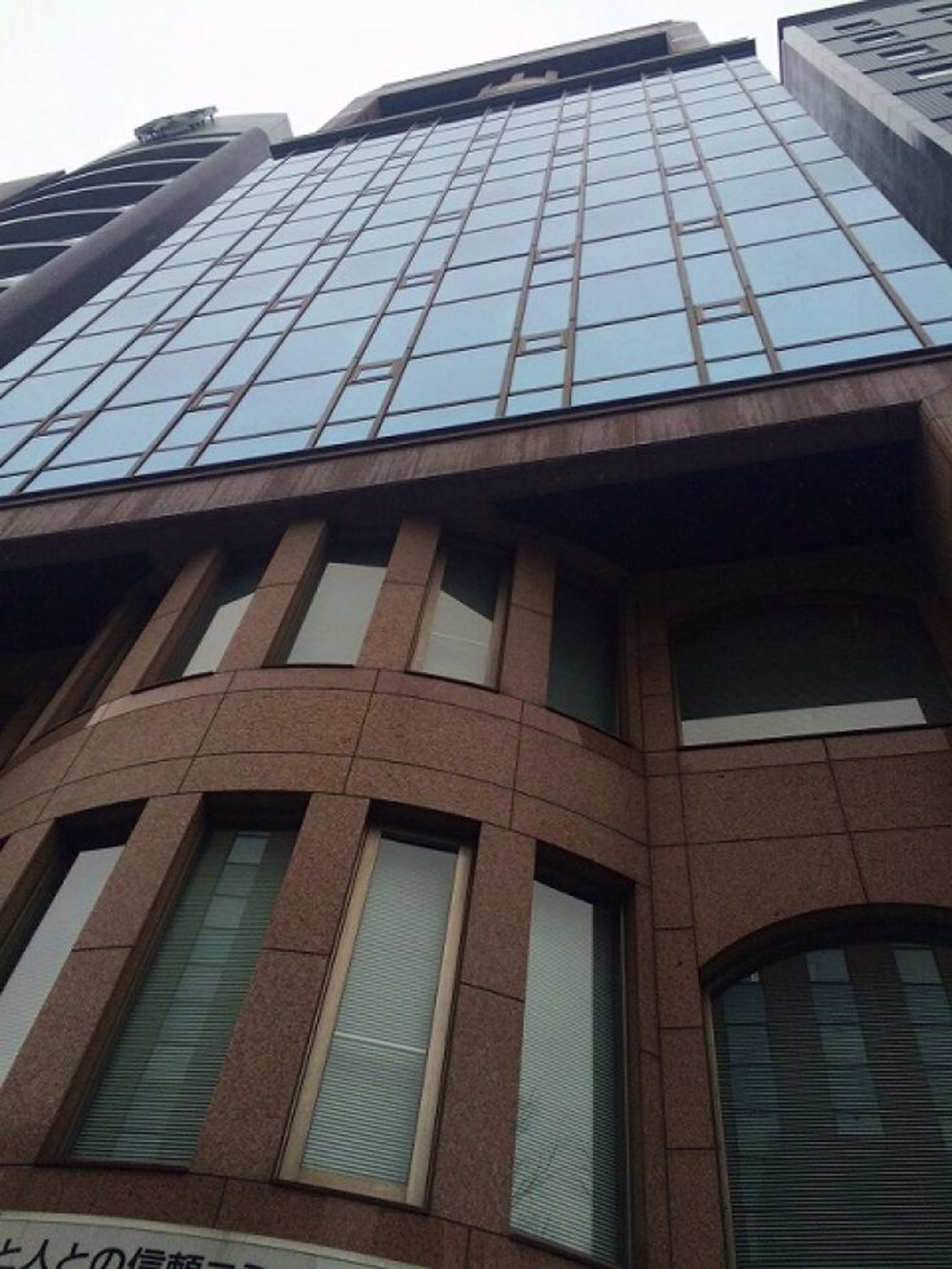 博多駅中央街4-8