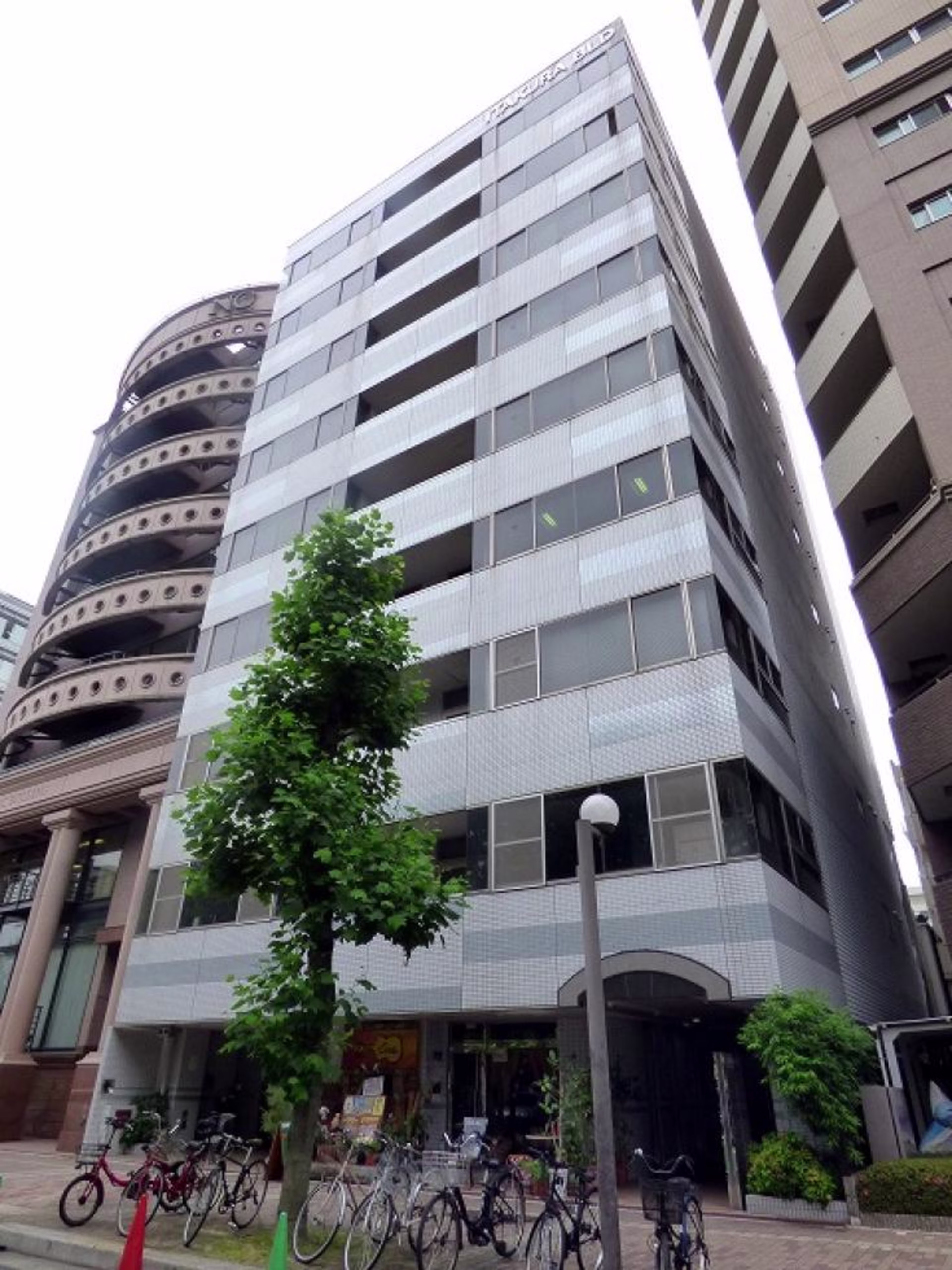 鶴見町3-19