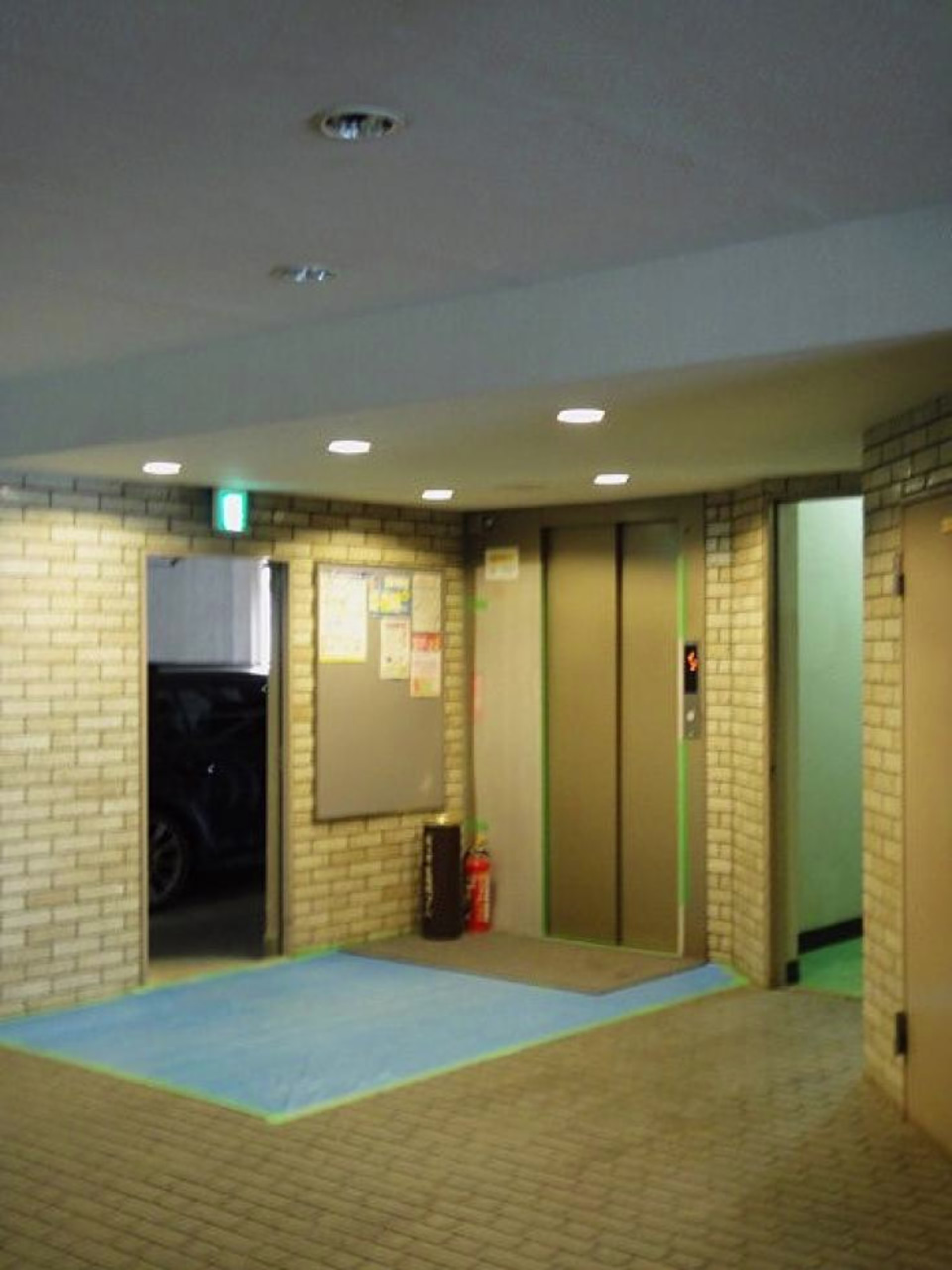 市谷左内町11