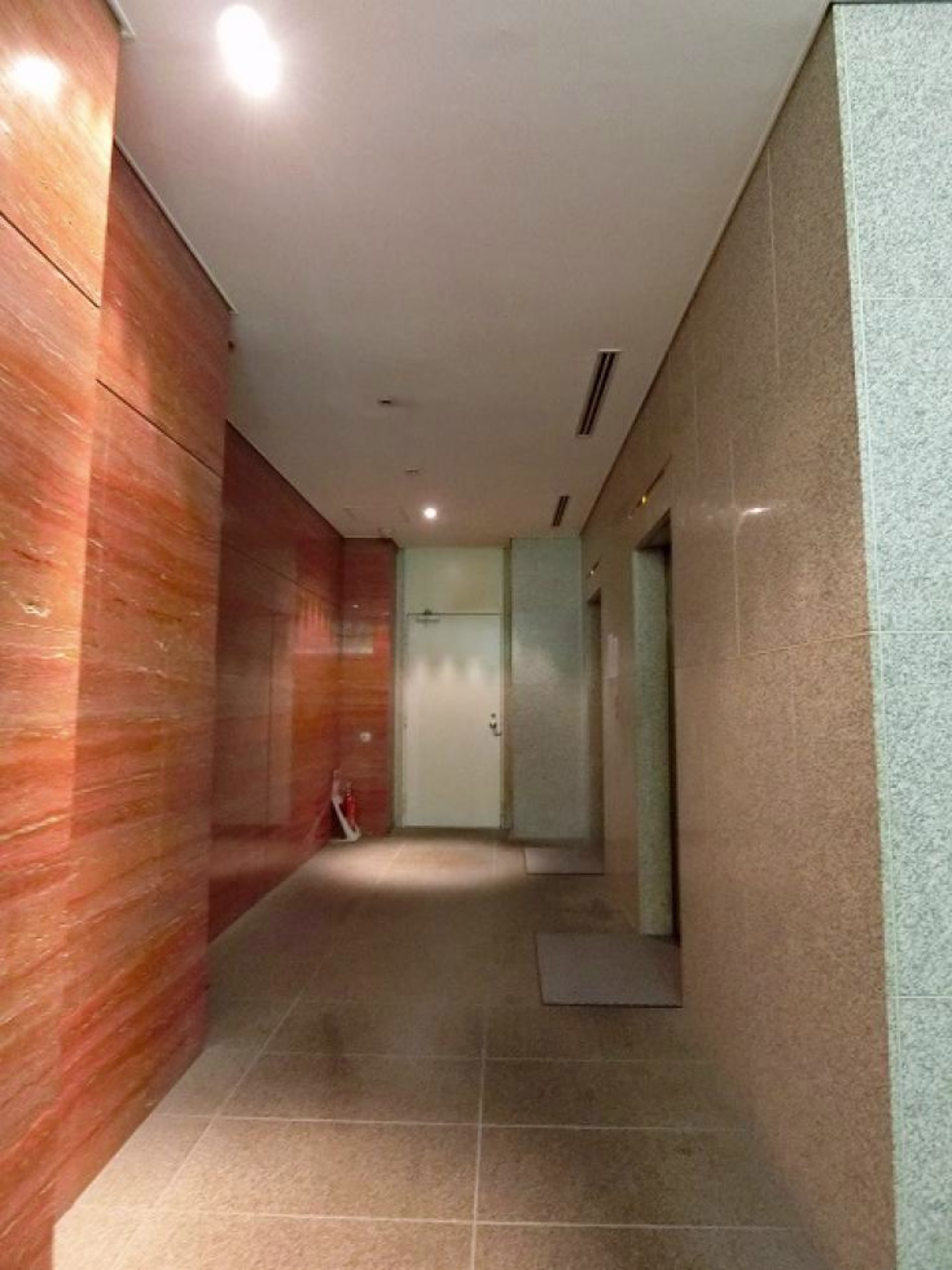 山下町11-1