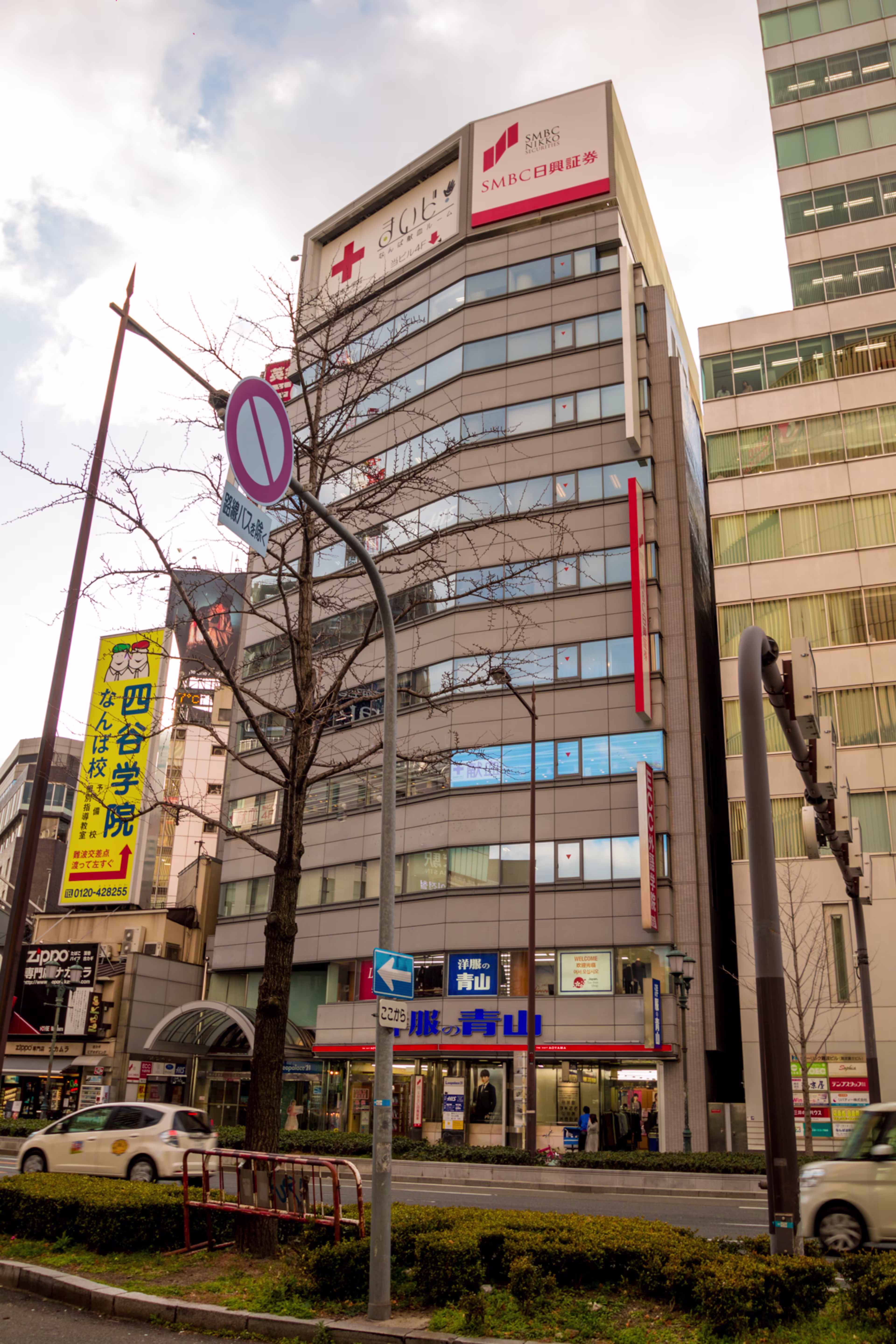 難波4-4-4