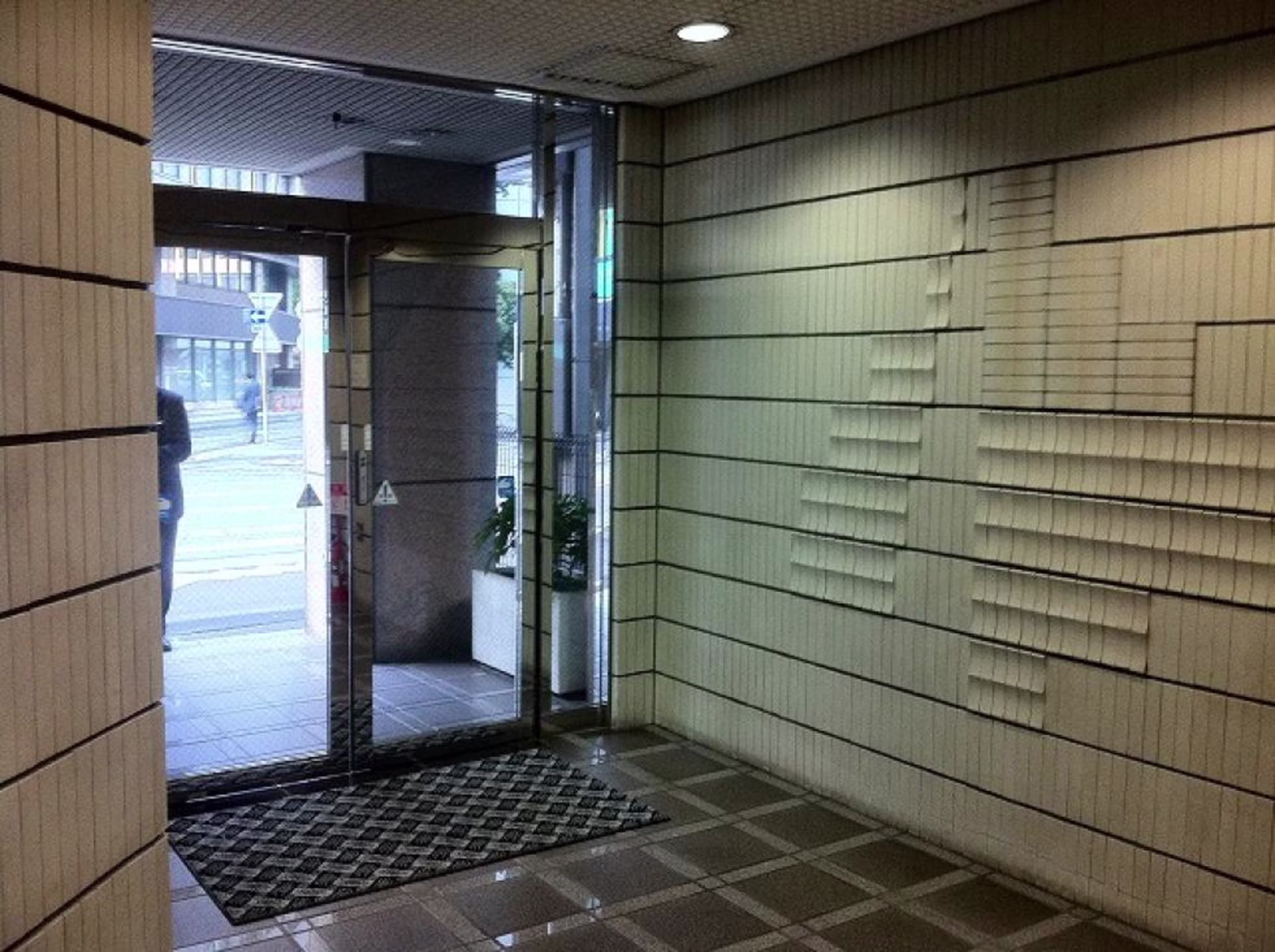 名駅4-17-14