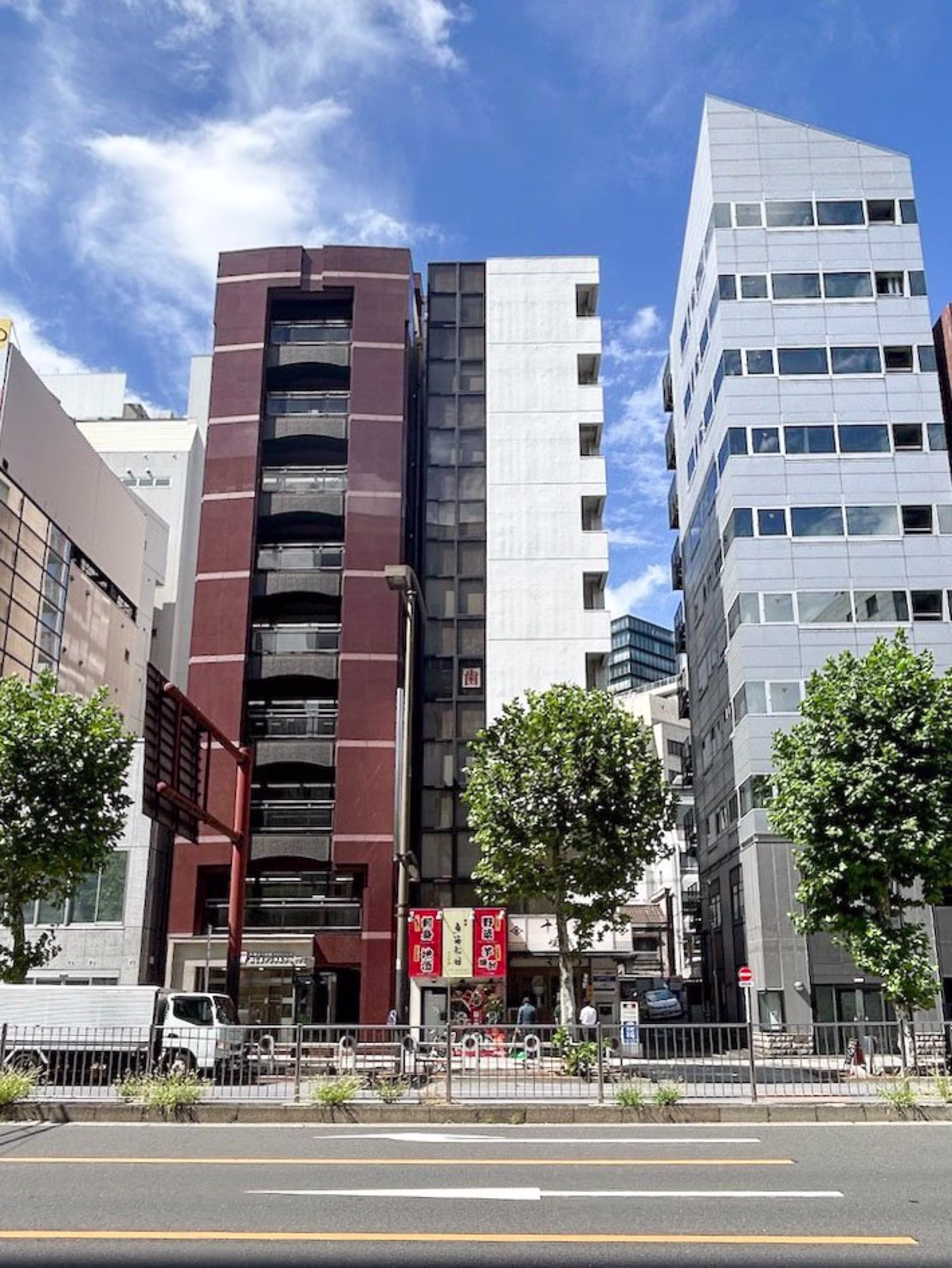 神田小川町1-8-3