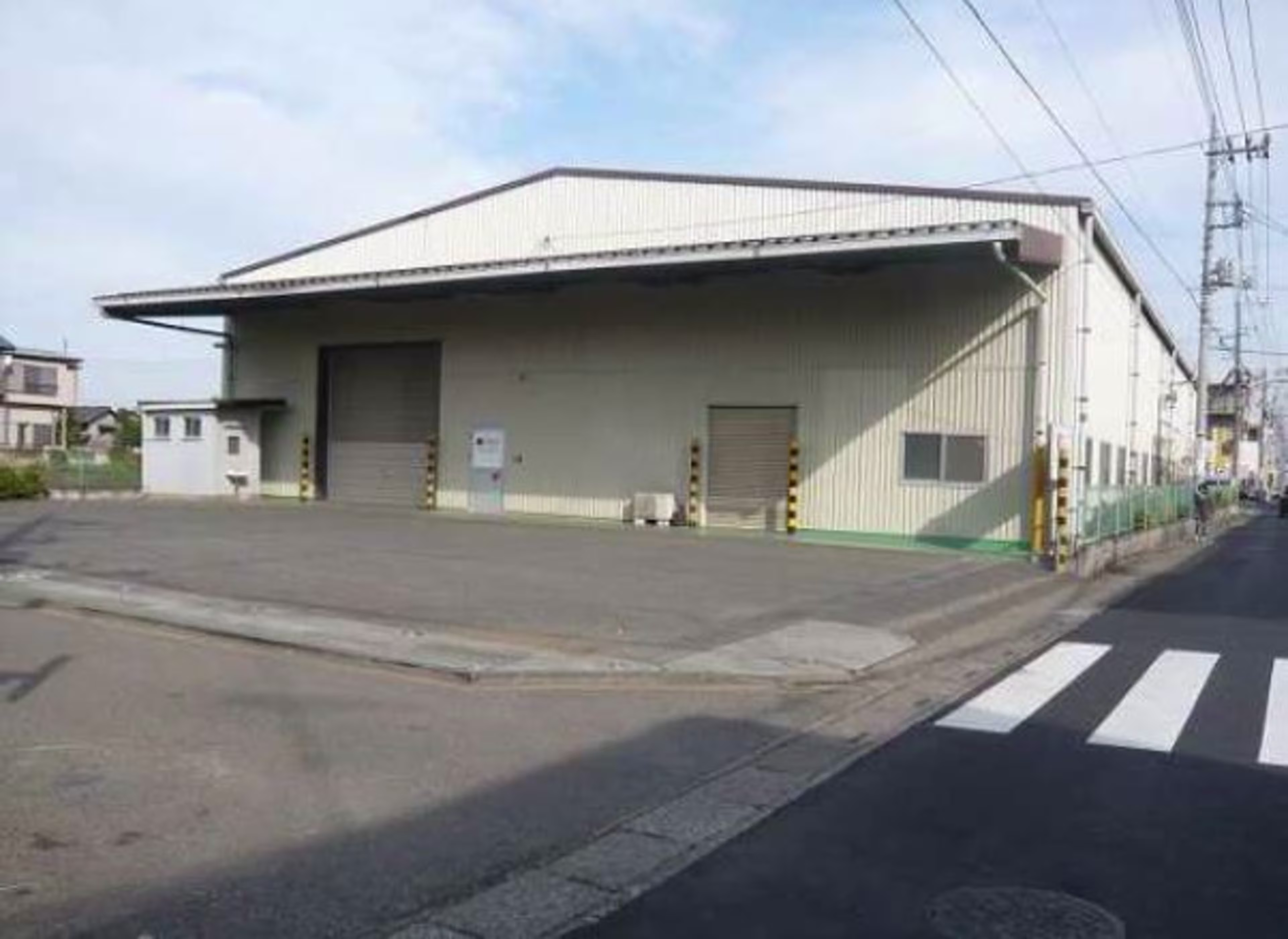 【一棟貸】尾崎倉庫