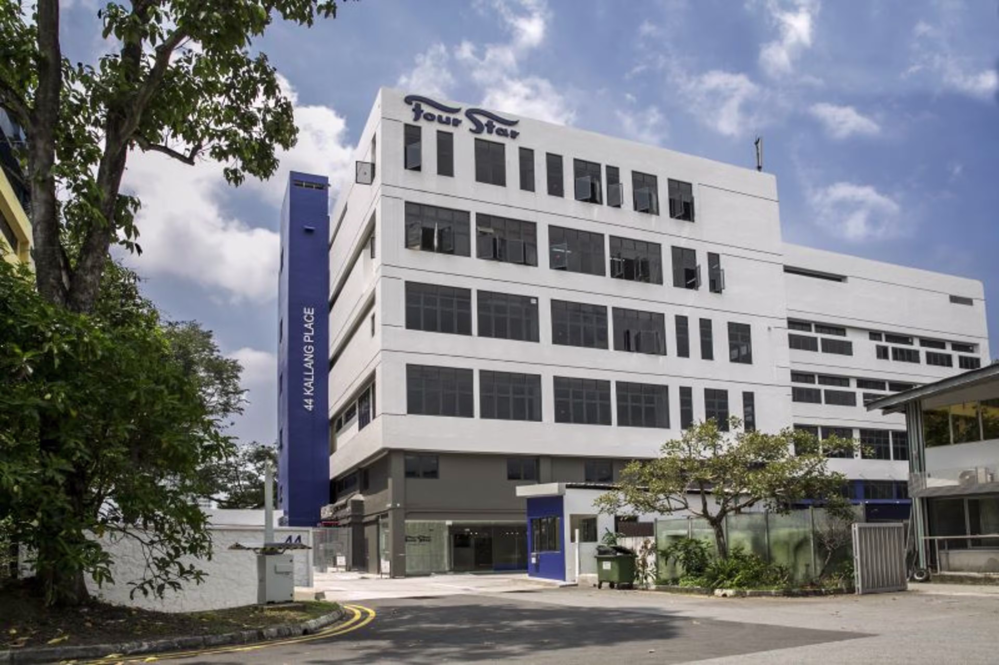 44 Kallang Place
