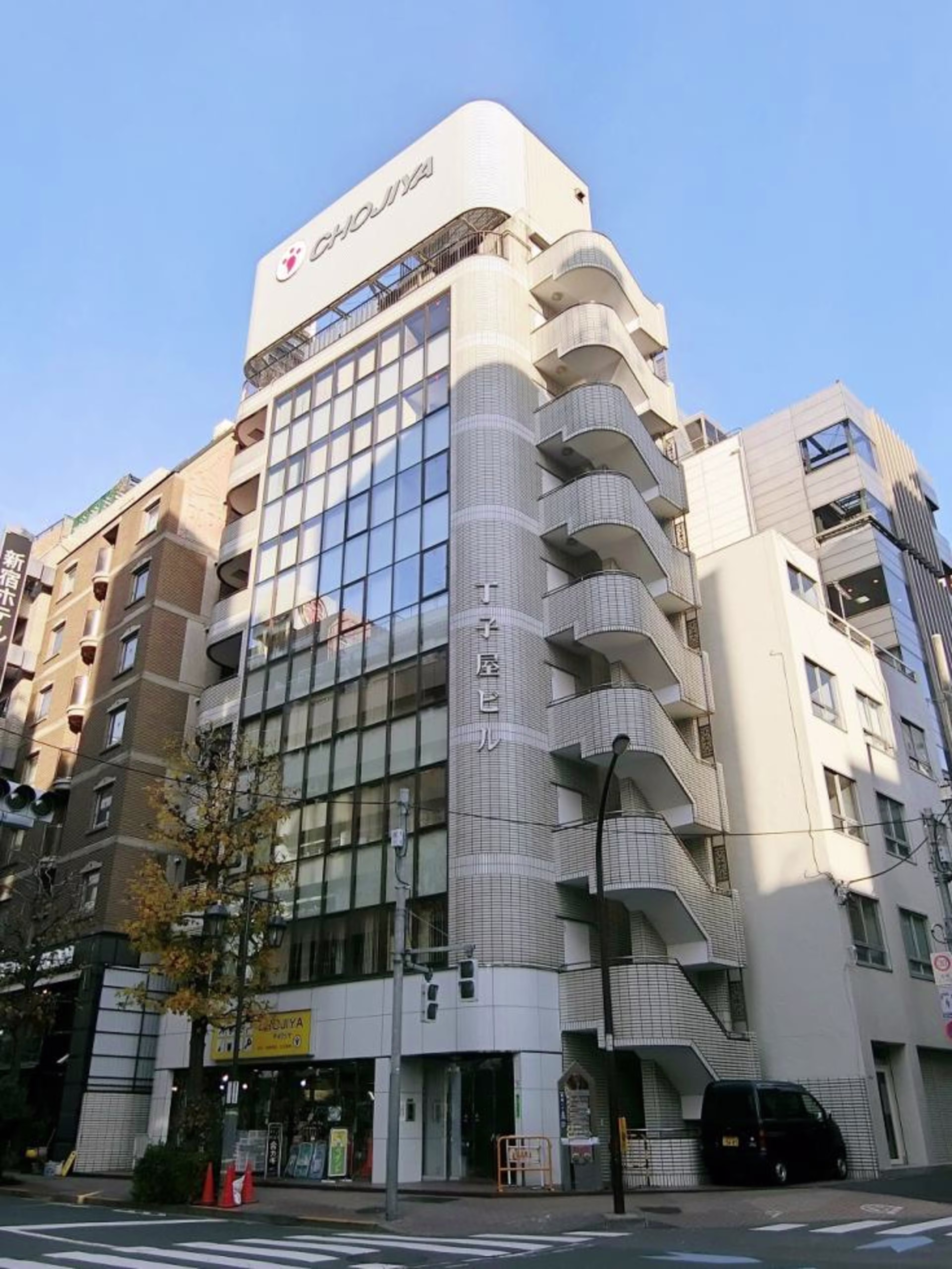 新宿1-36-4