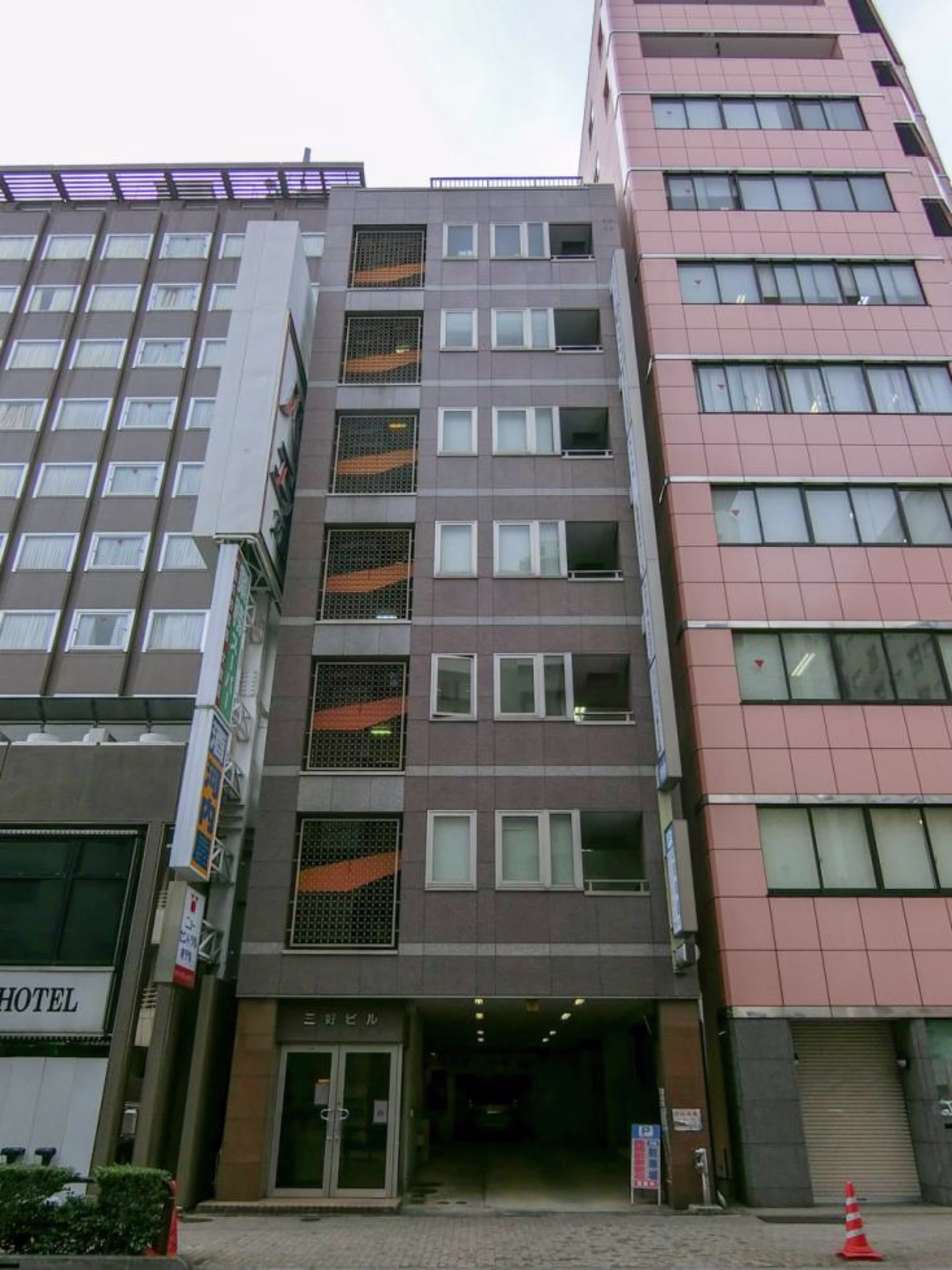 神田多町2-7-3