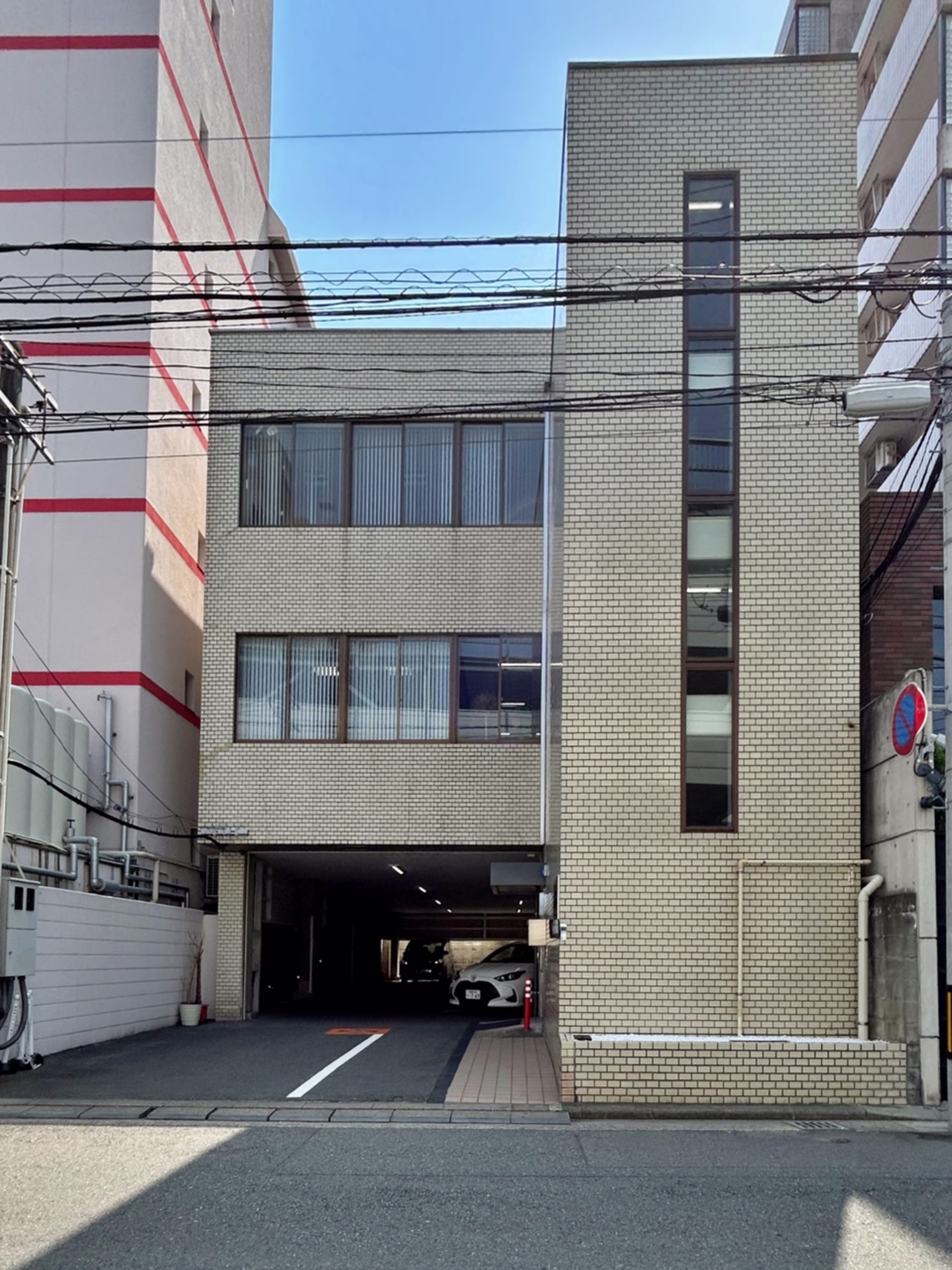 博多駅東3-3-13