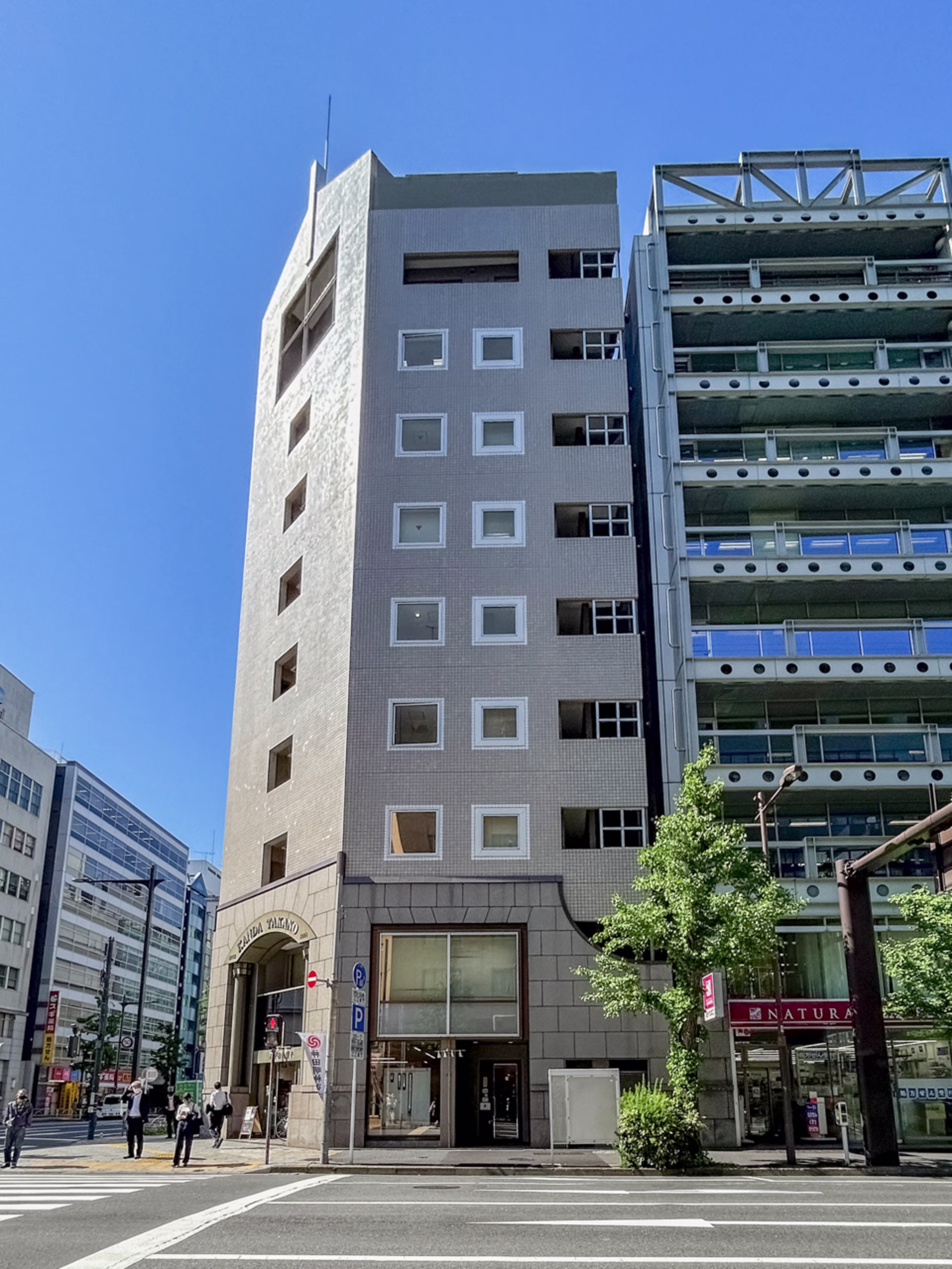 鍛冶町2-3-1