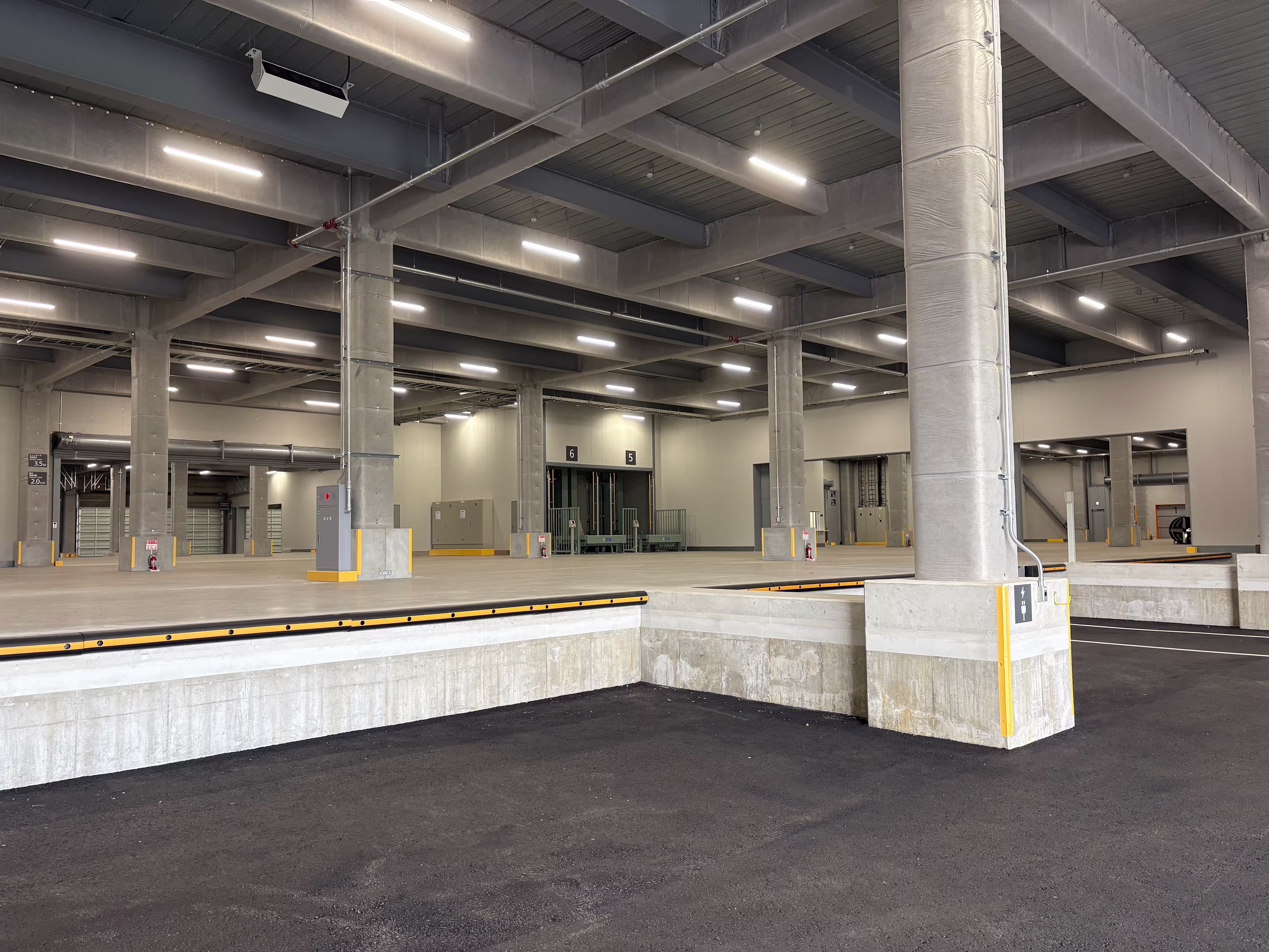 ESR日高ディストリビューションセンター