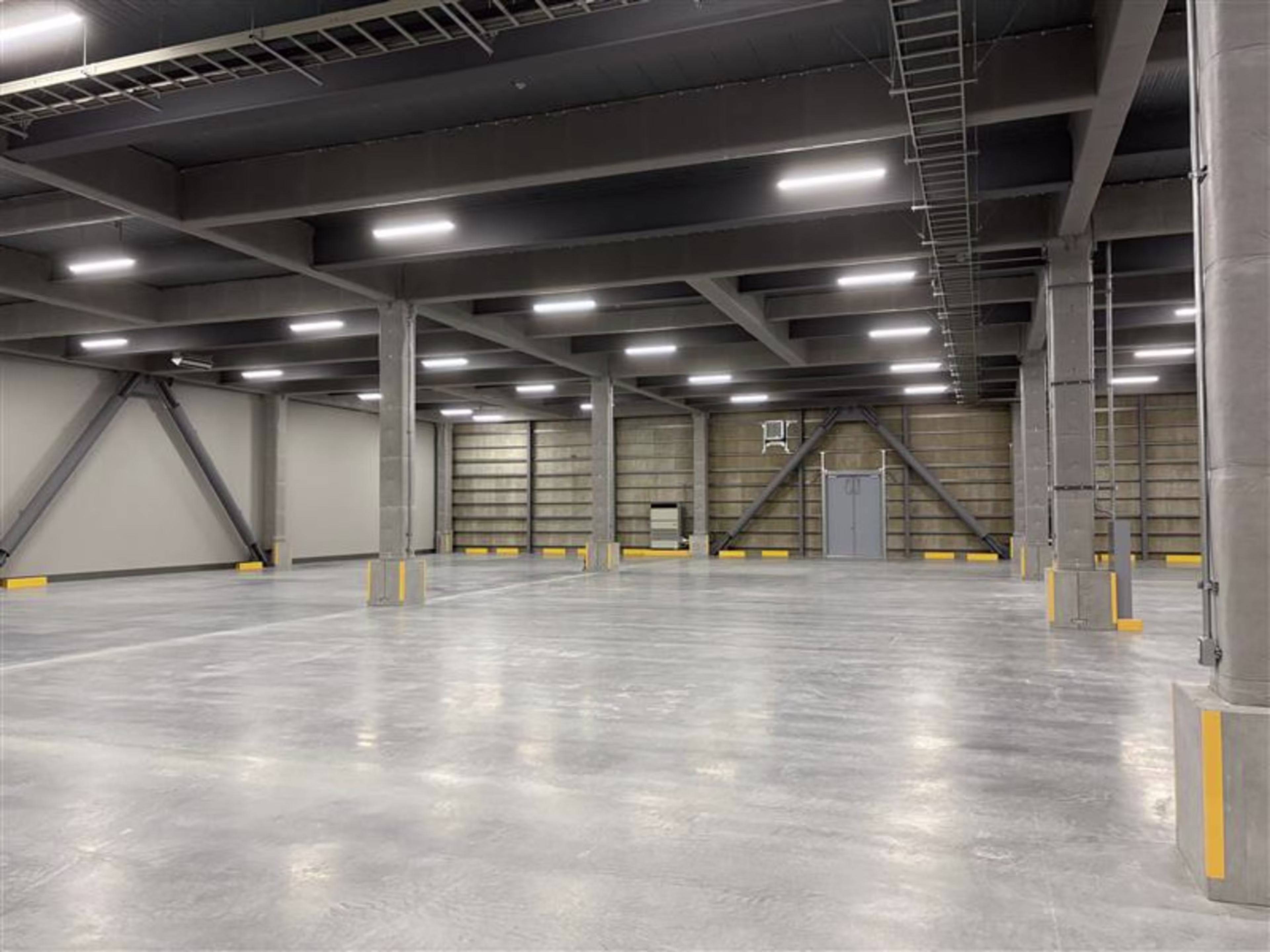 ESR日高ディストリビューションセンター