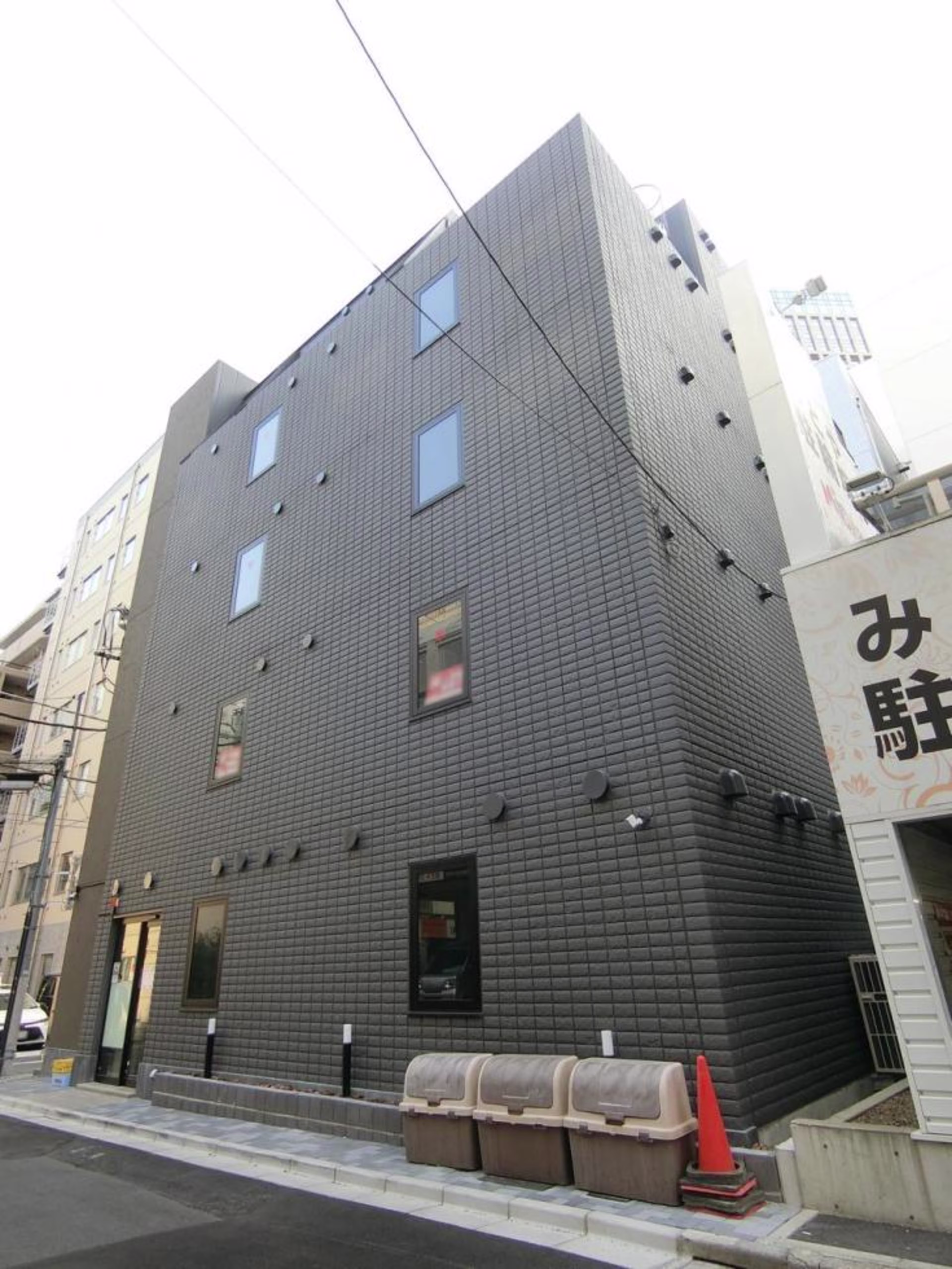 神田三崎町3-6-17