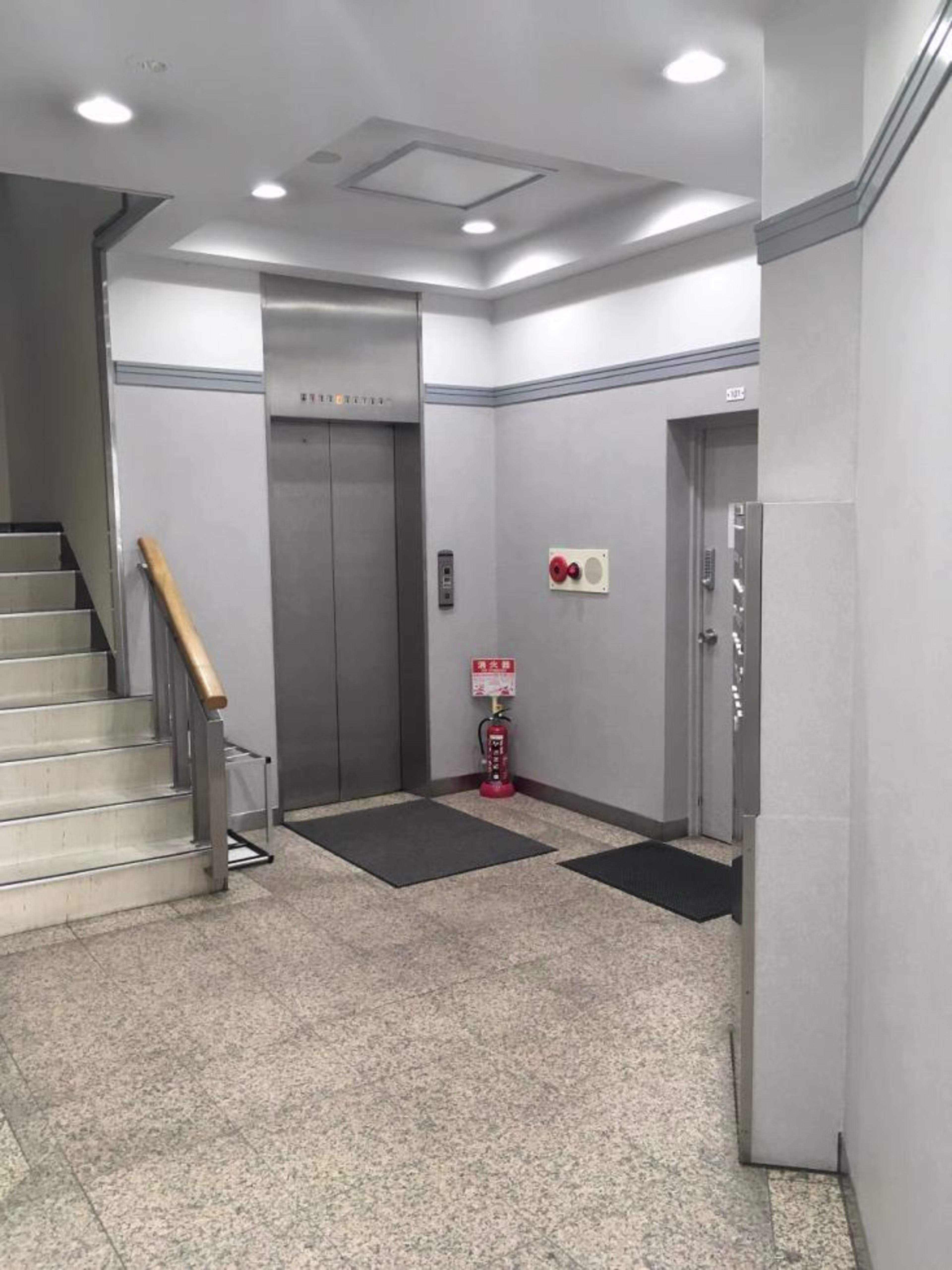 堺町1-21