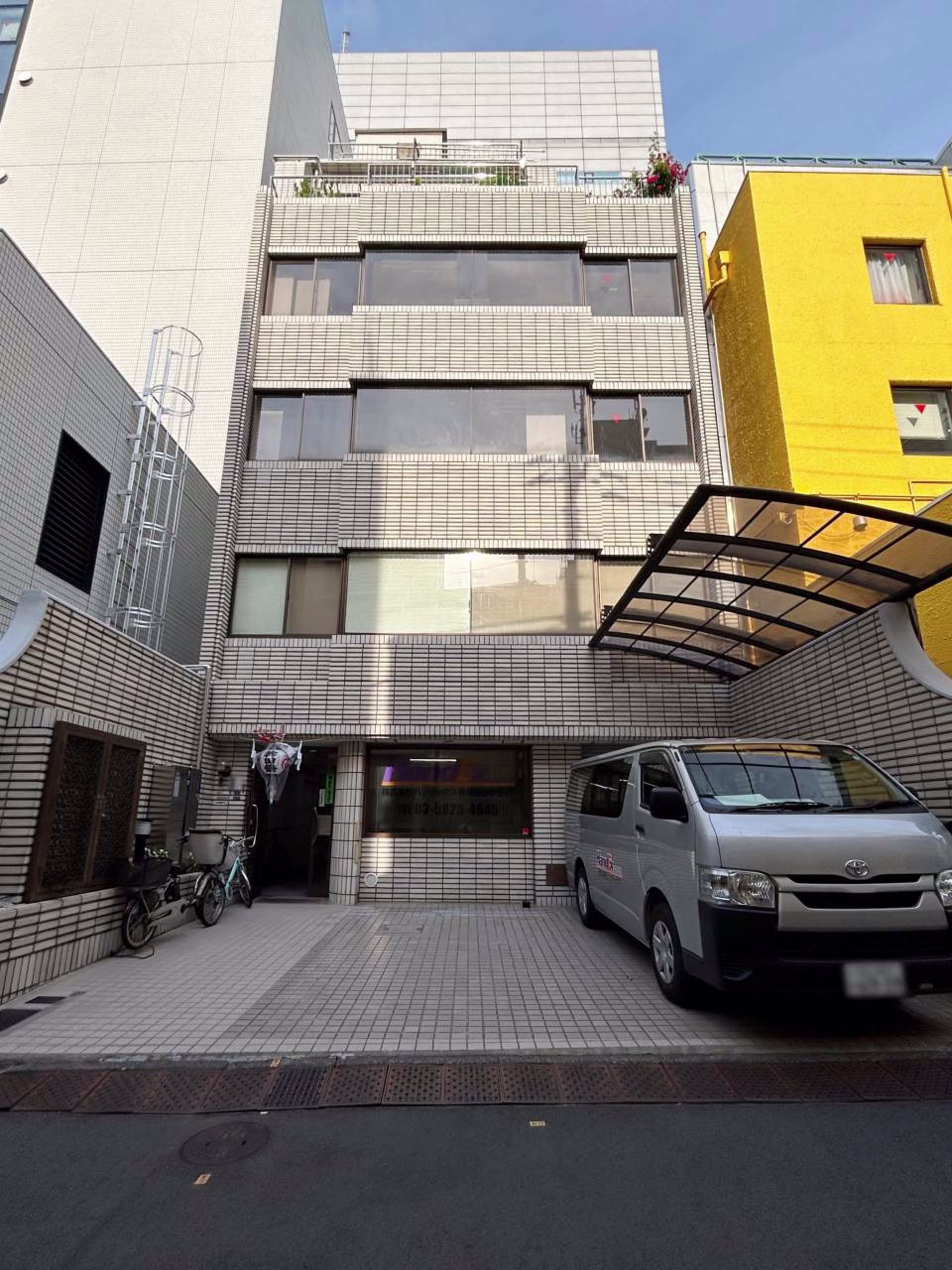 神田和泉町1-13-13