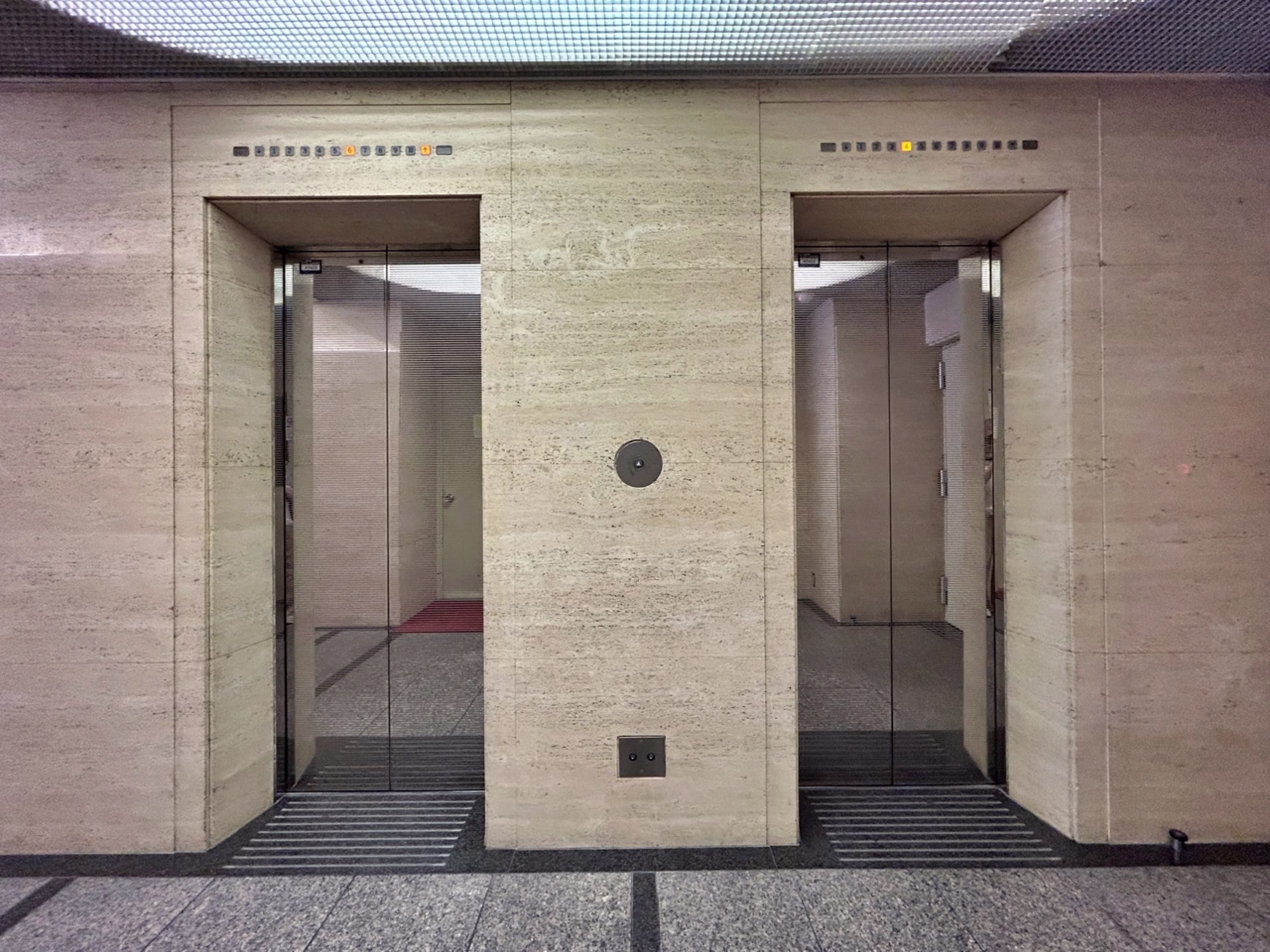 博多駅東2-5-21