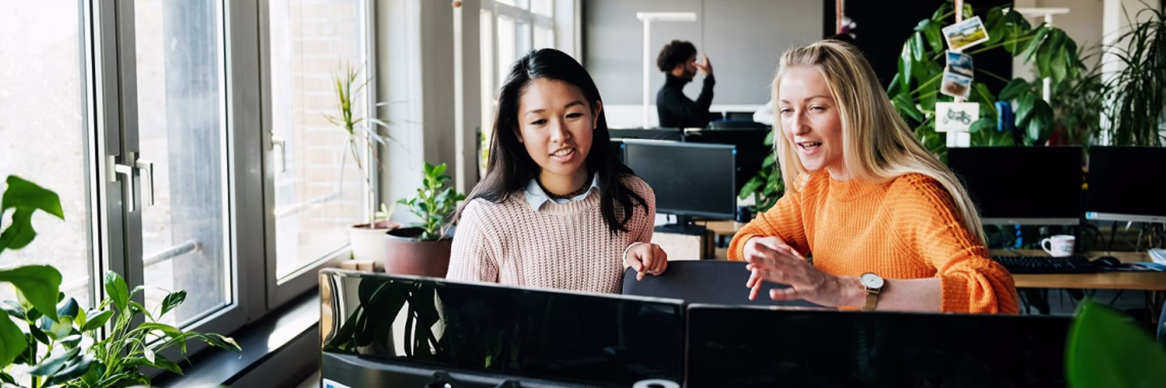 employee advocacy JLL