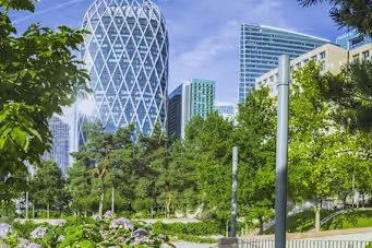 Balades Urbaines La Défense | JLL
