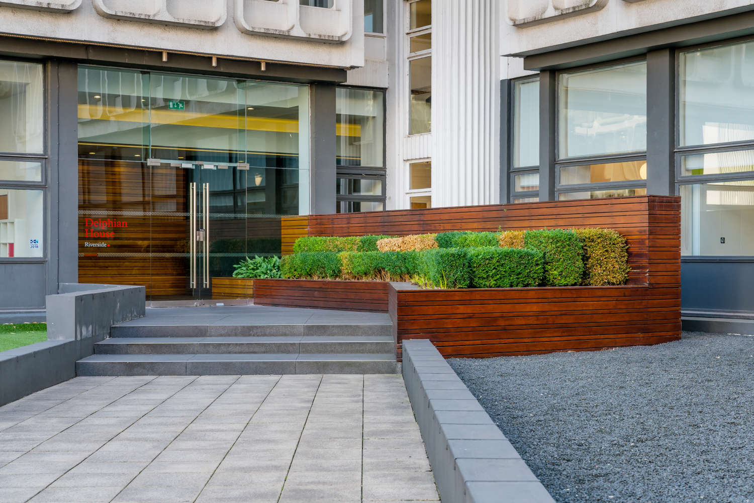 Rent, Riverside, Manchester, M3 5FS | JLL