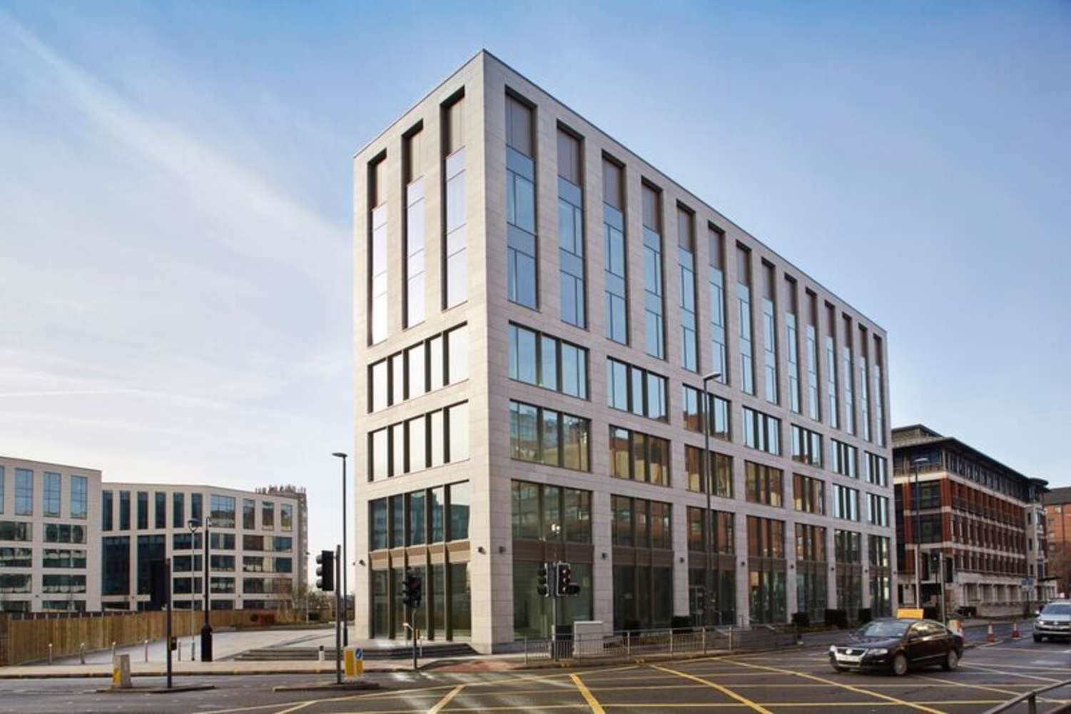 Rent, 3 Wellington Place, Leeds, LS1 4AP JLL