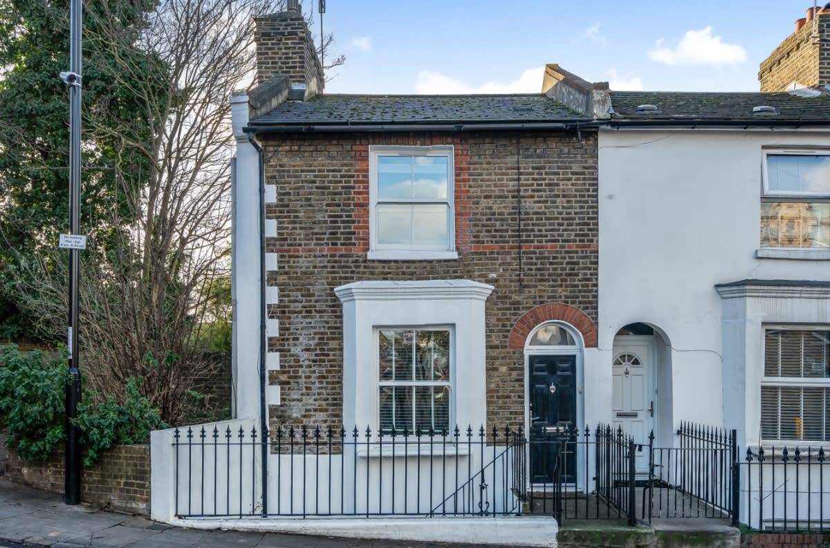 Vanbrugh Hill Greenwich SE10, London SE10 Endofterrace for sale