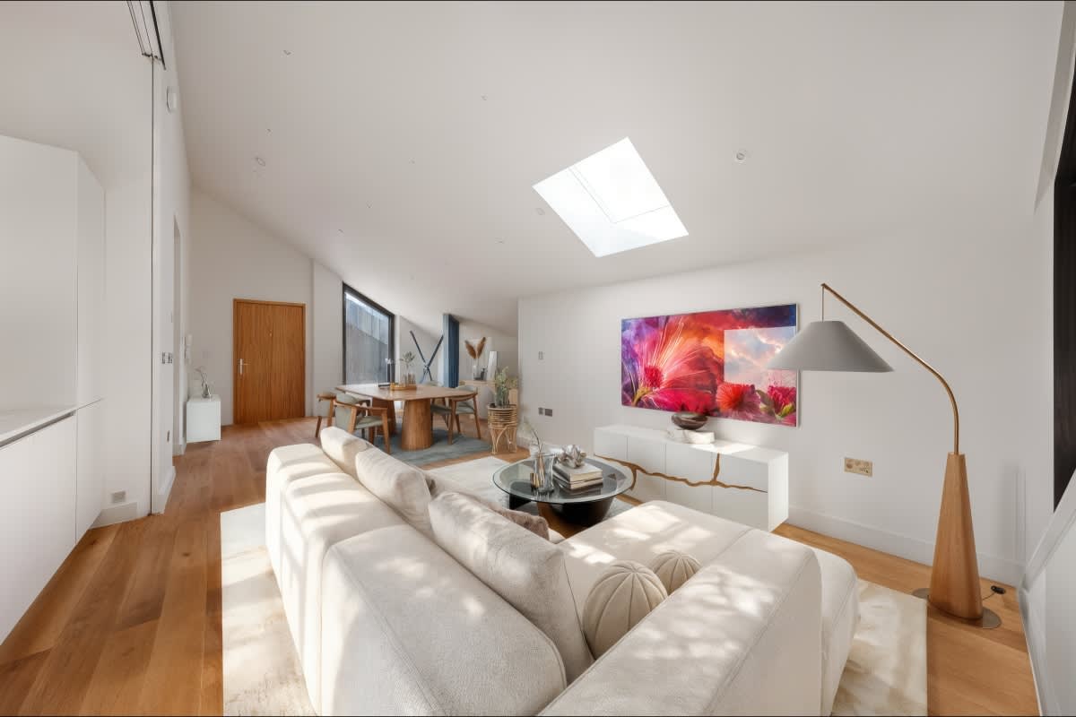 Gallery Slide 6
