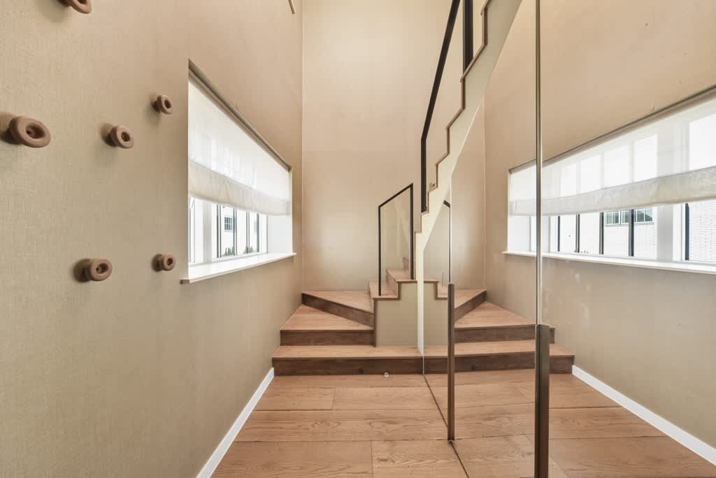 Gallery Slide 6