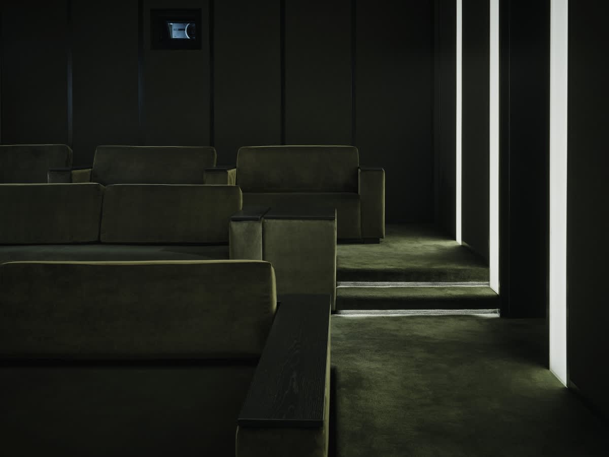 Gallery Slide 25