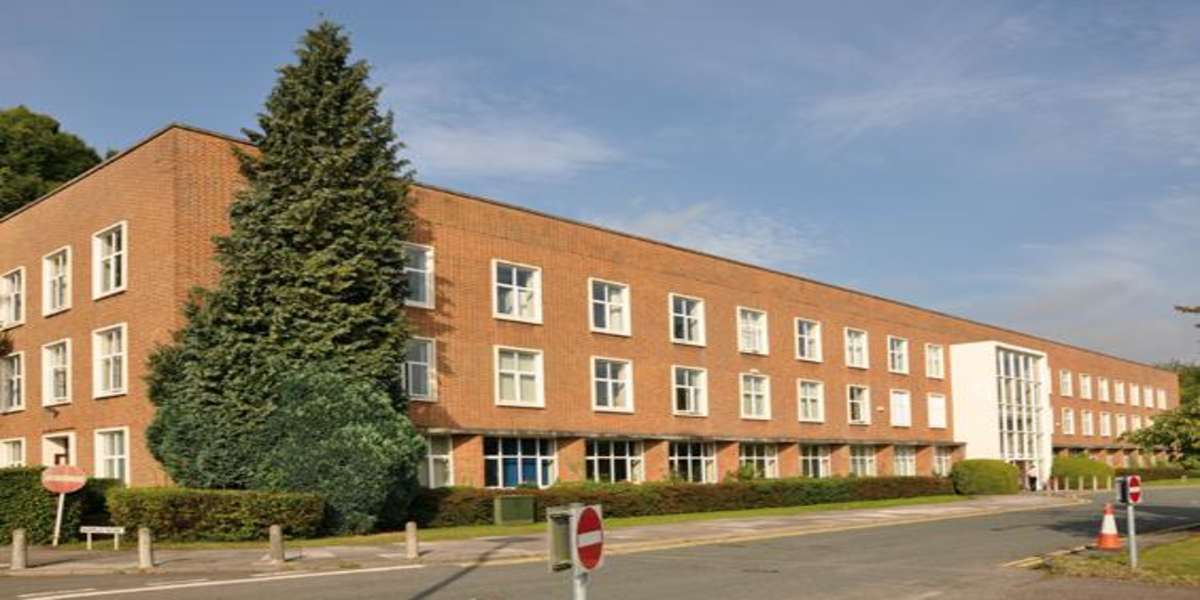 Rent, Mamhilad Park Estate, Pontypool, NP4 0HZ JLL