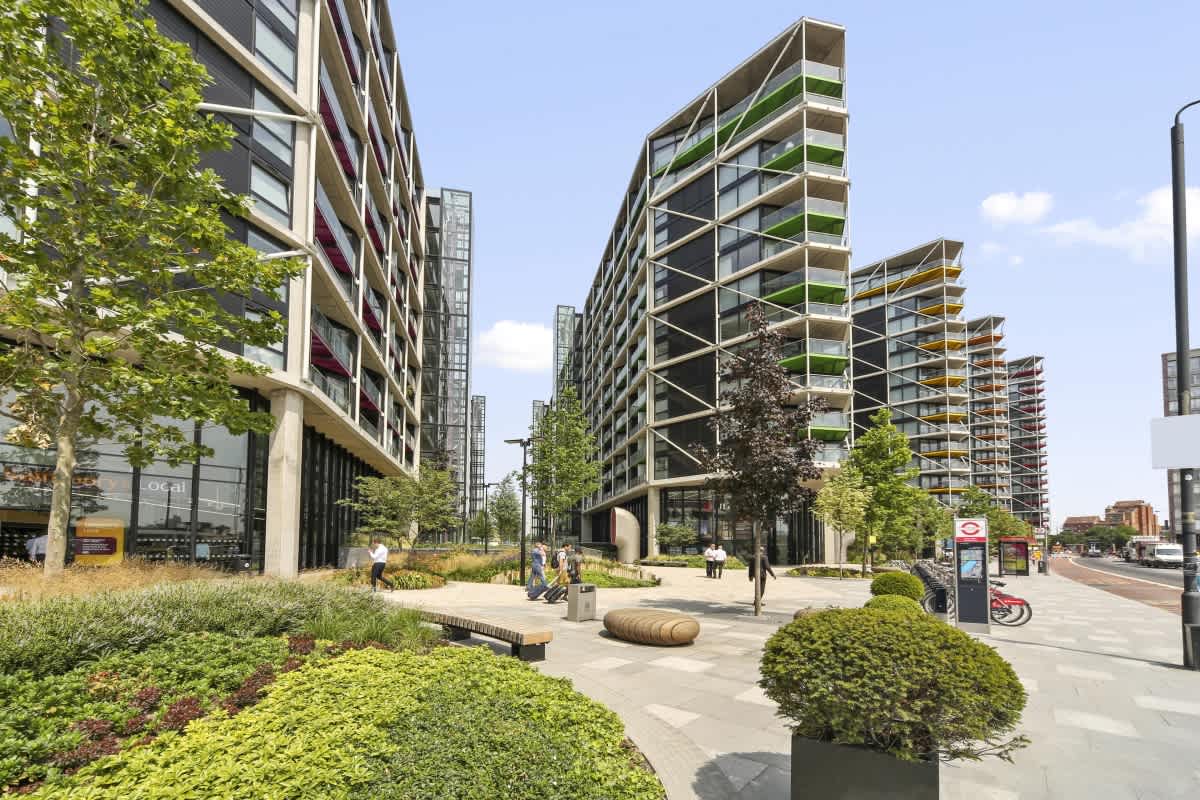 Primary Gallery Slide