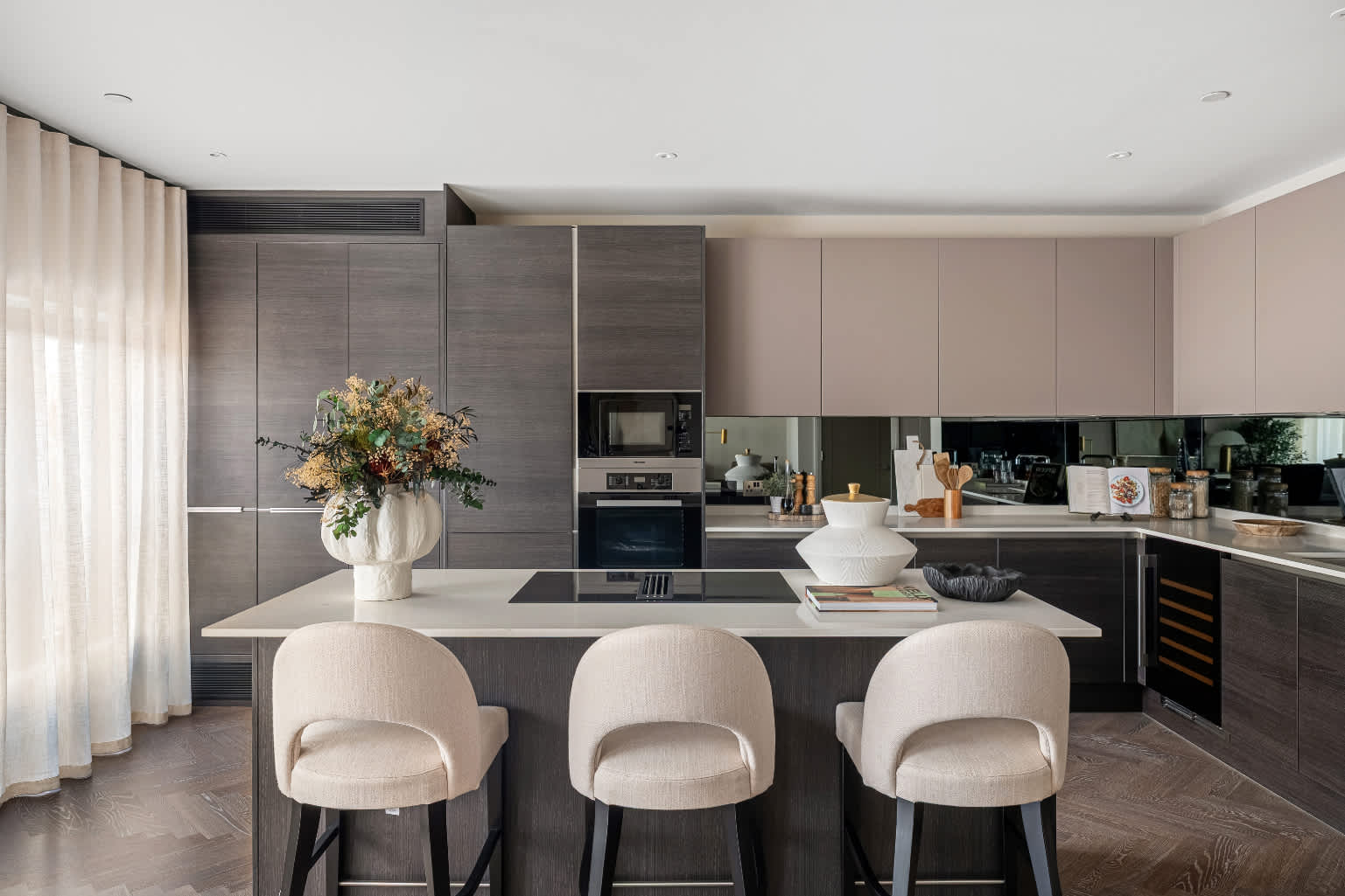 Gallery Slide 2