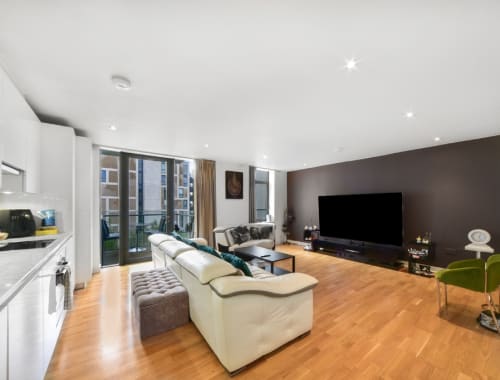 Apartment London, E20 - Titian Heights, Scarlet Close, London, E20 - 00