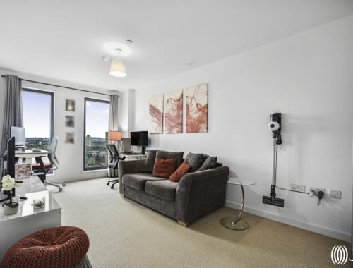 Apartment London, E15 - Legacy Tower, Great Eastern Road, London, E15 - 03