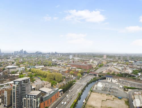 Apartment London, E15 - Sky View Tower, High Street, London E15 - 16