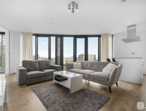 Apartment London, E15 - Unex Tower, Station Street, London, E15 - 00