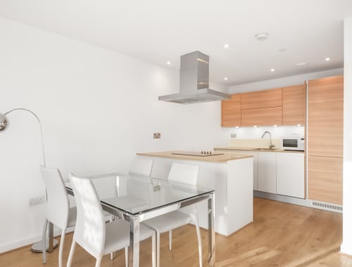 Apartment London, E15 - Unex Tower, Station Street, London, E15 - 03