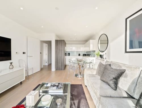 Apartment London, SE10 - 60, River Gardens Walk London SE10 - 02