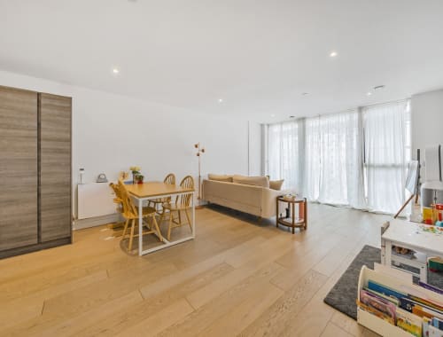 Apartment London, SE10 - River Gardens Walk London SE10 - 16