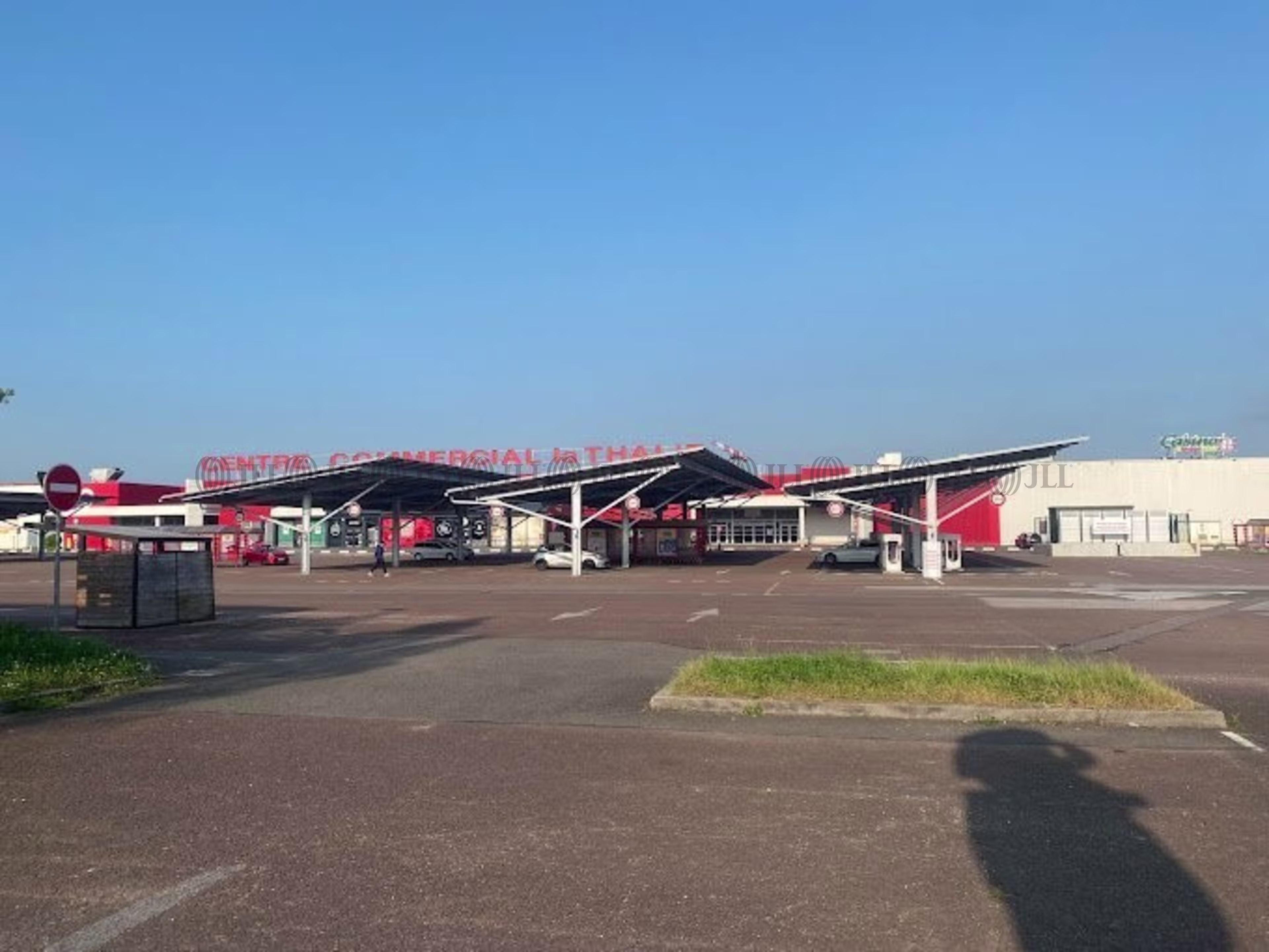 ZONE COMMERCIALE DE LA THALIE