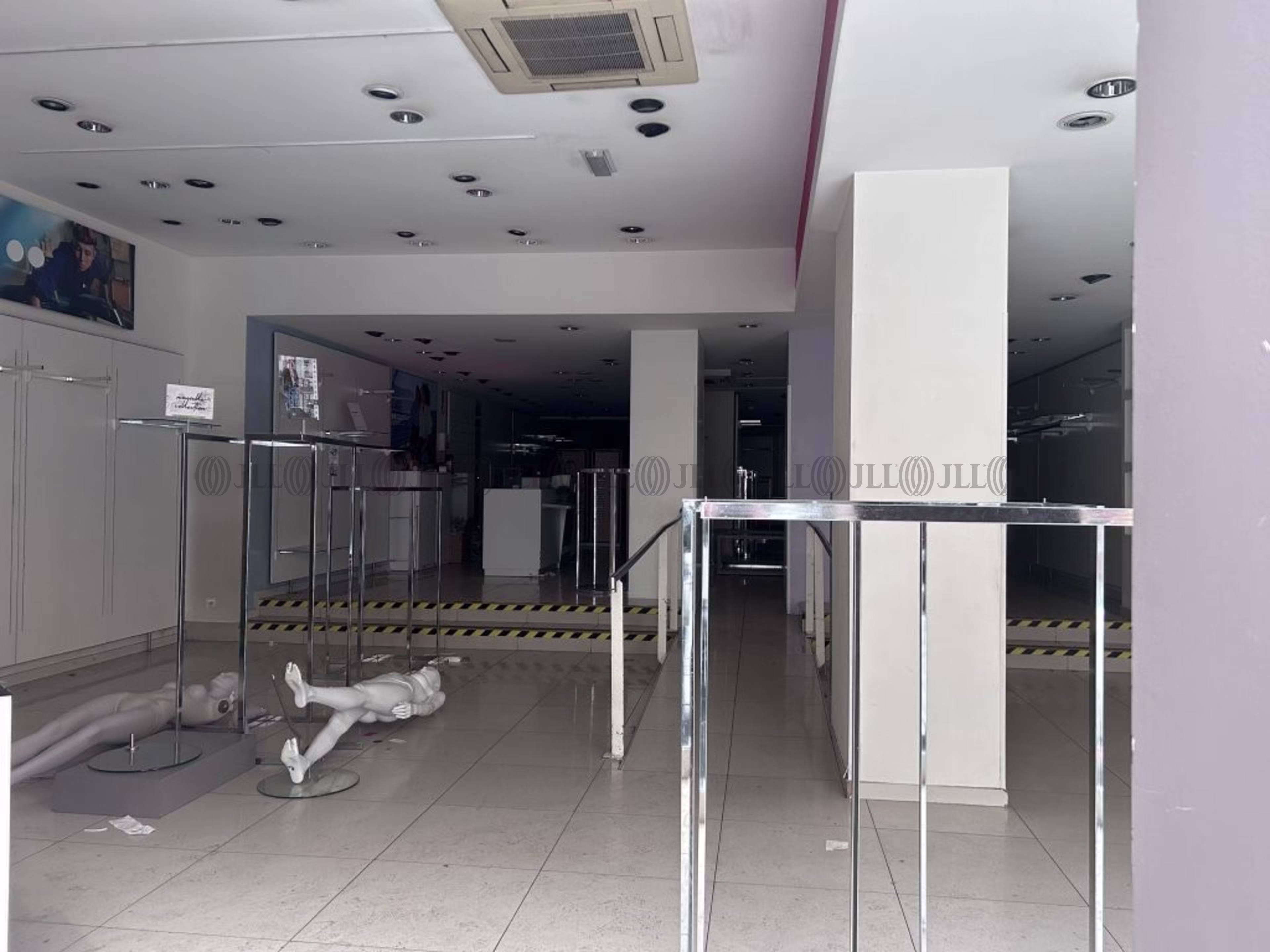 77 RUE ANATOLE FRANCE