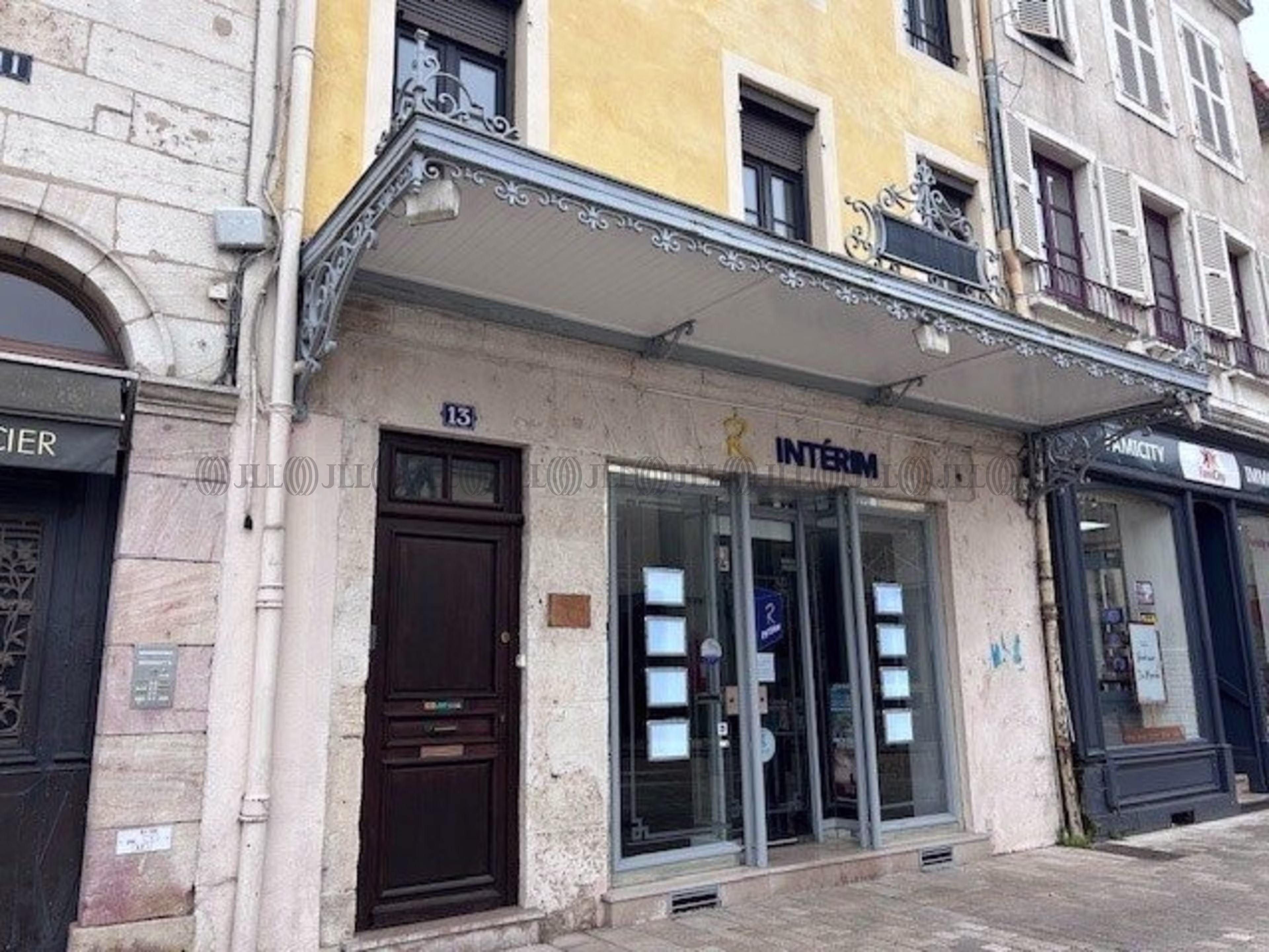 13 PLACE DE L HOTEL DE VILLE