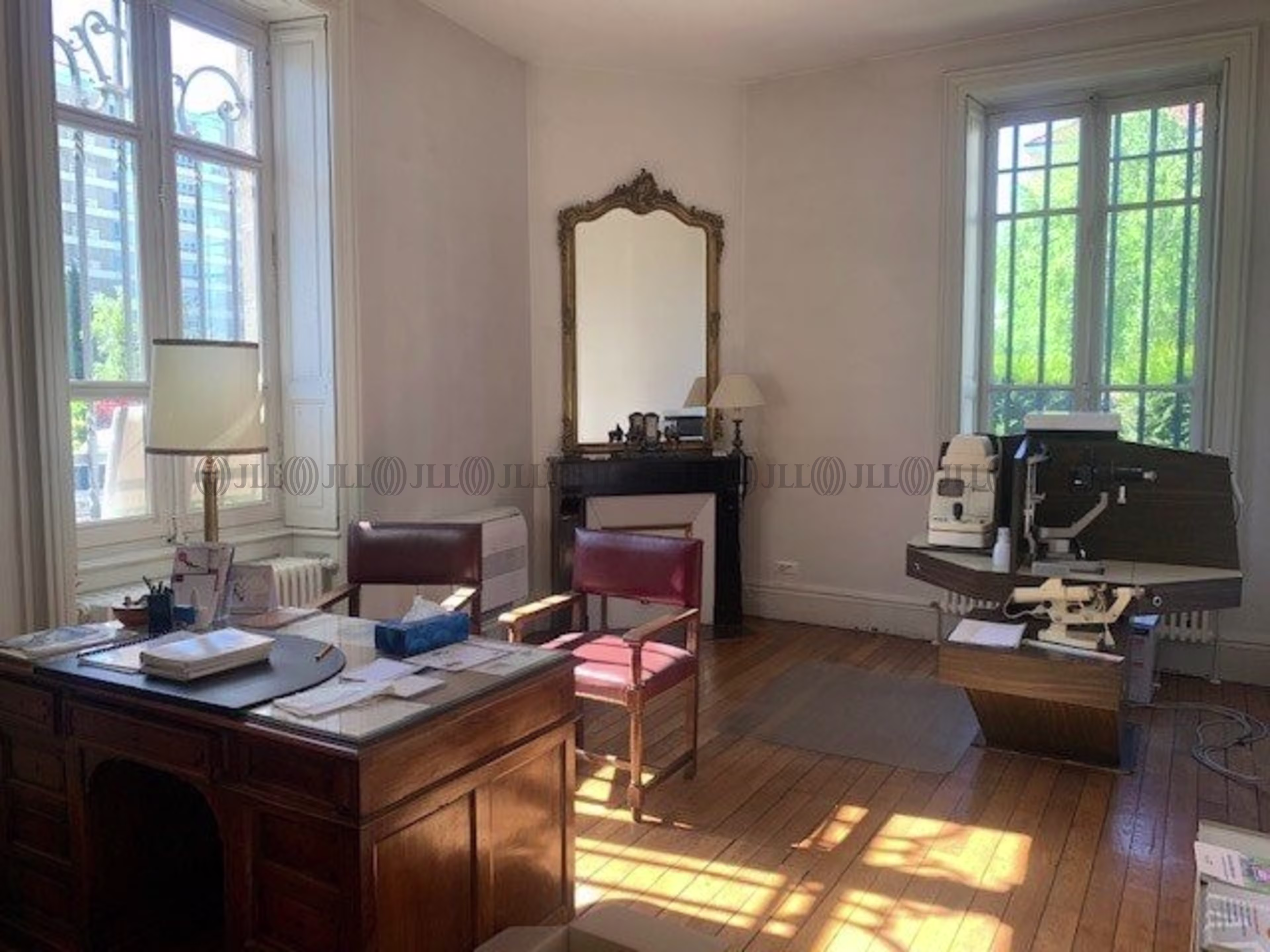 52 RUE DE THIARD