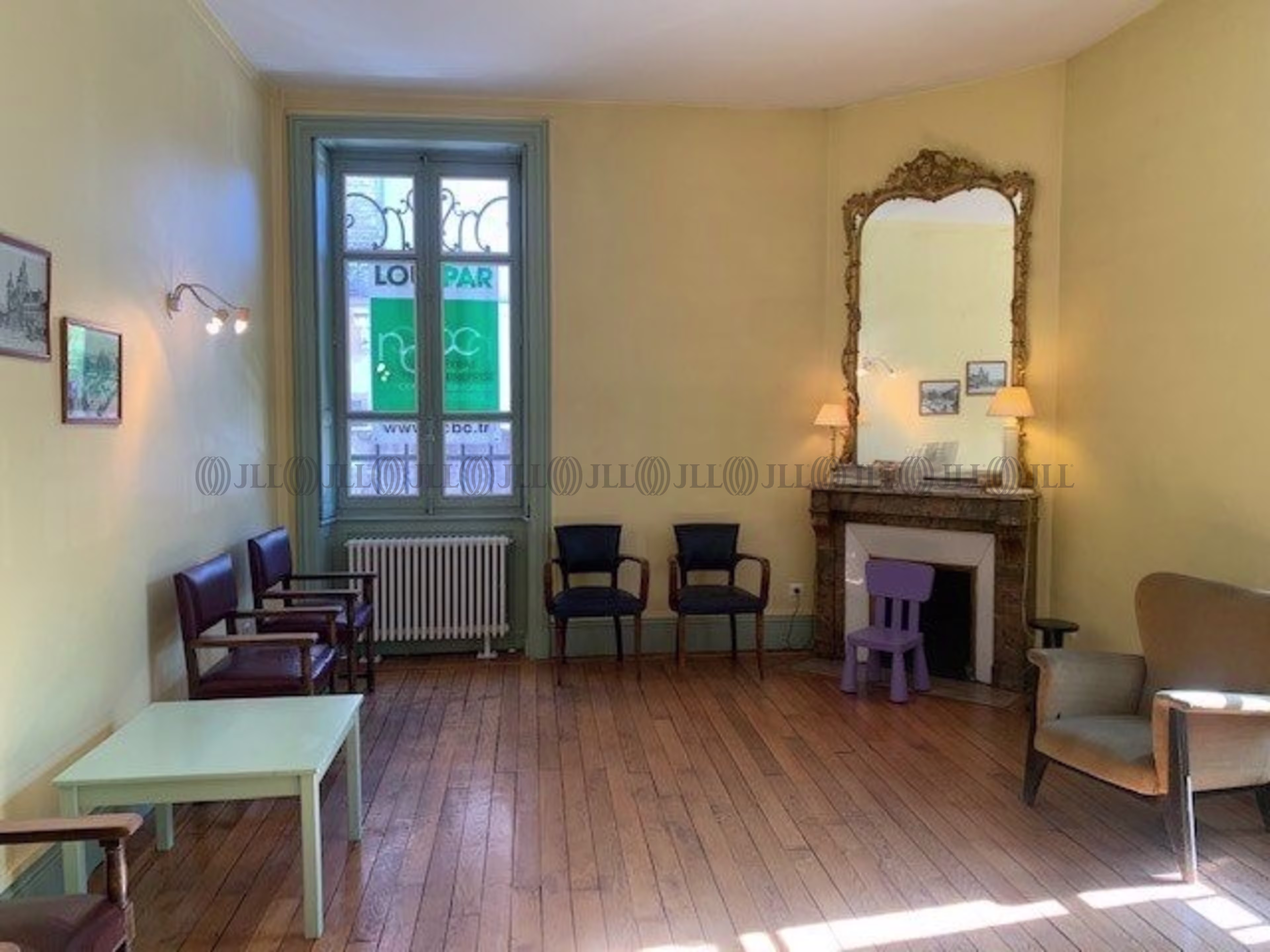52 RUE DE THIARD