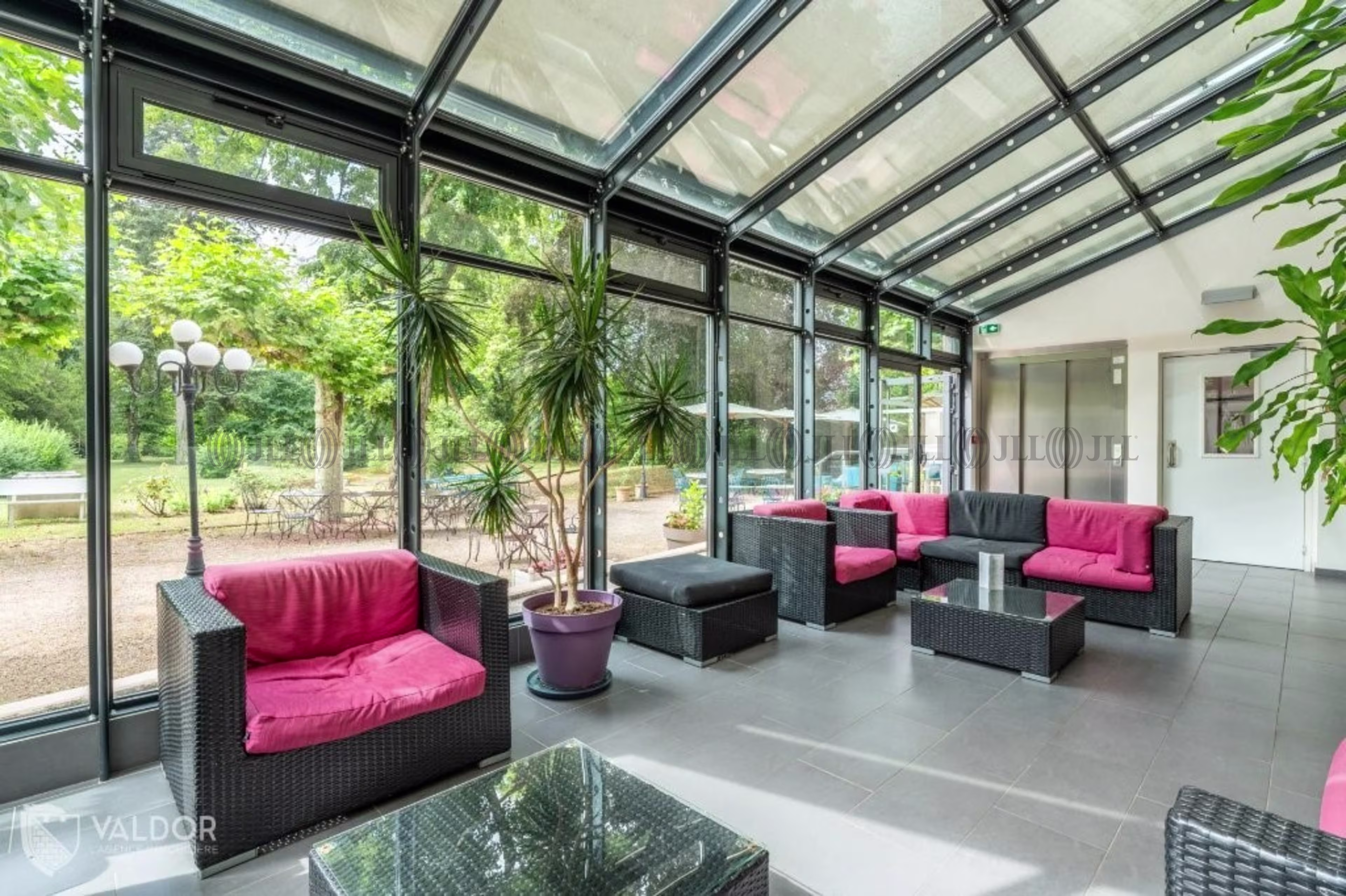 19 AVENUE ALPHONSE BAUDIN