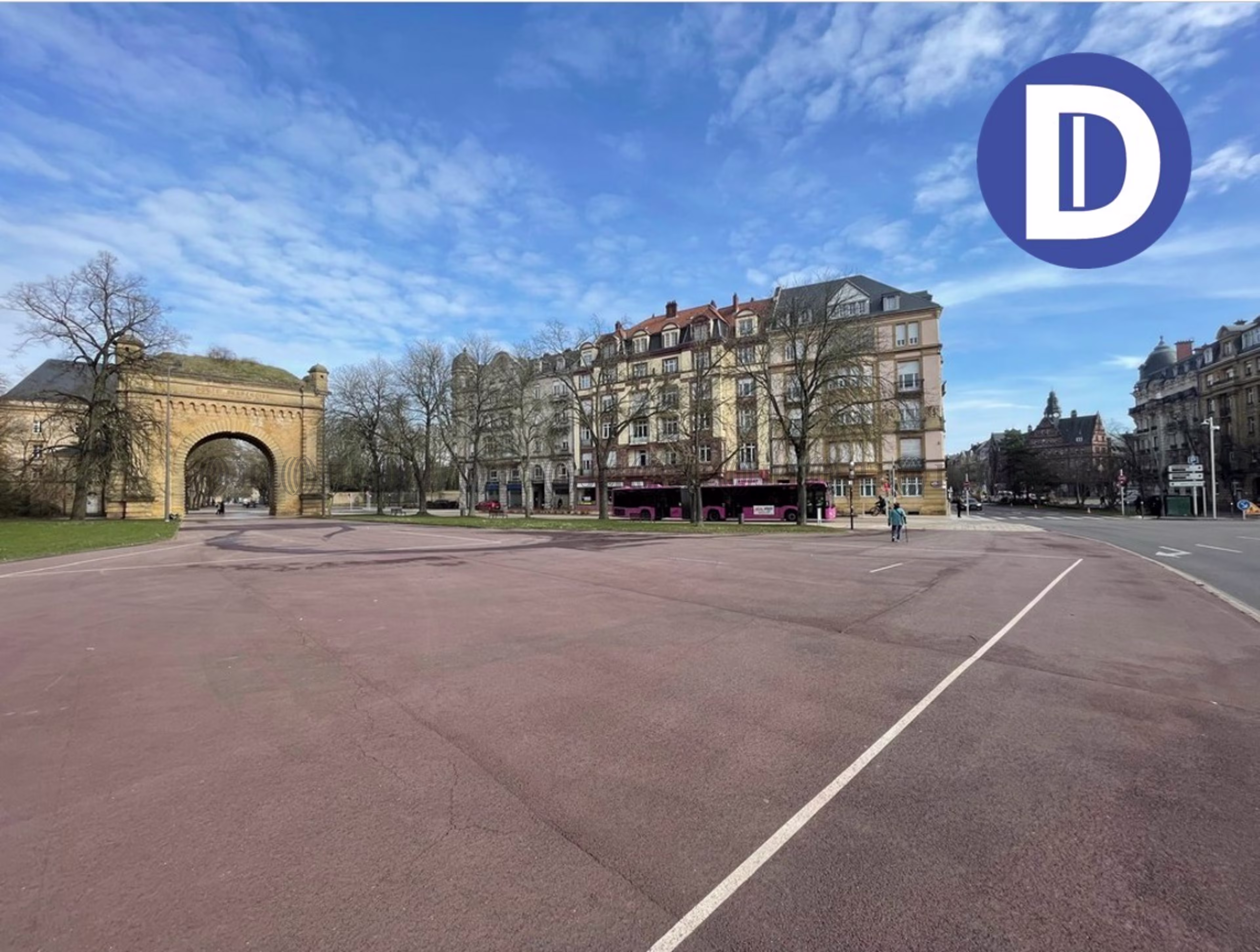22 AVENUE ROBERT SCHUMAN