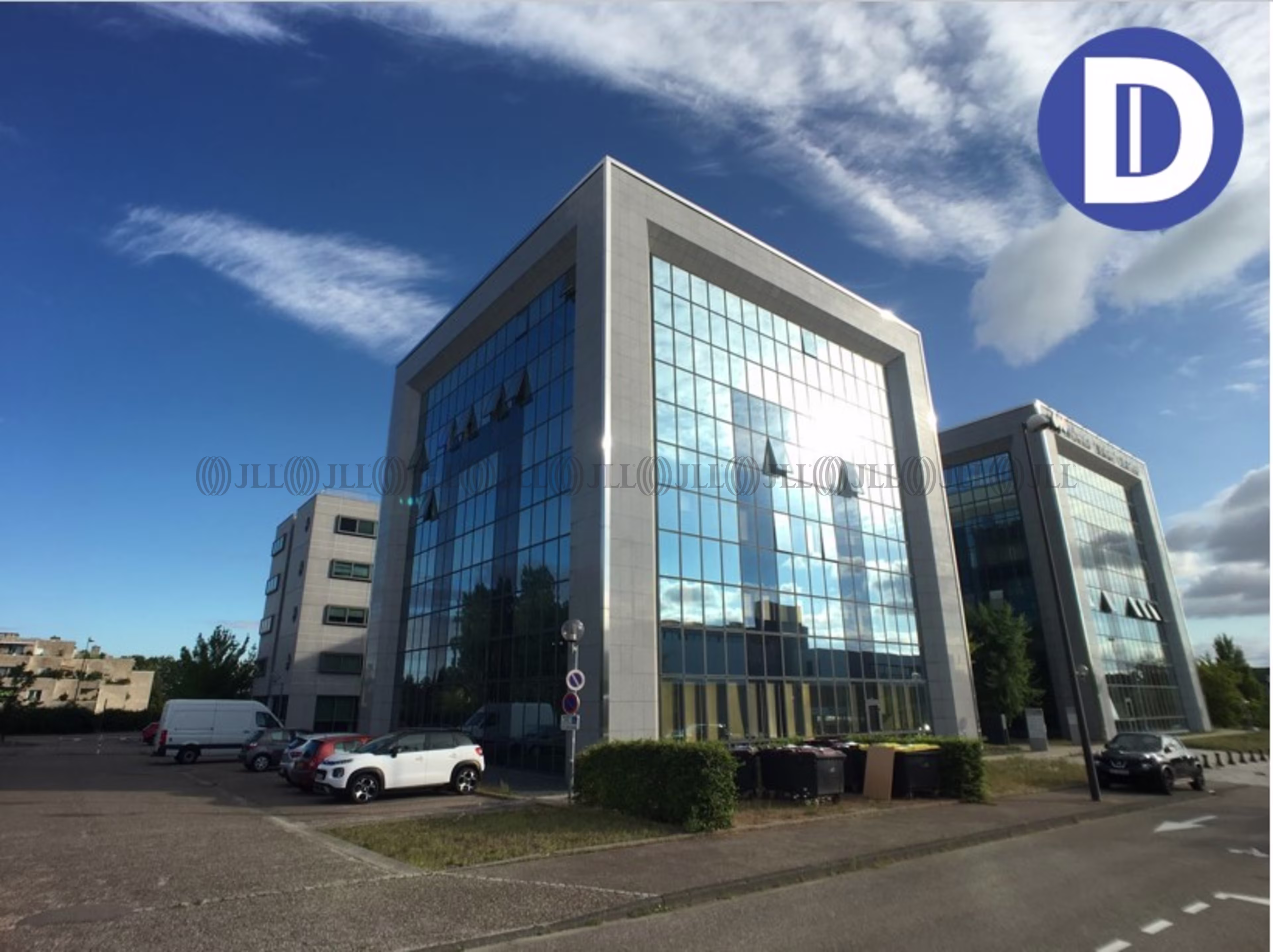 2 RUE AUGUSTIN FRESNEL