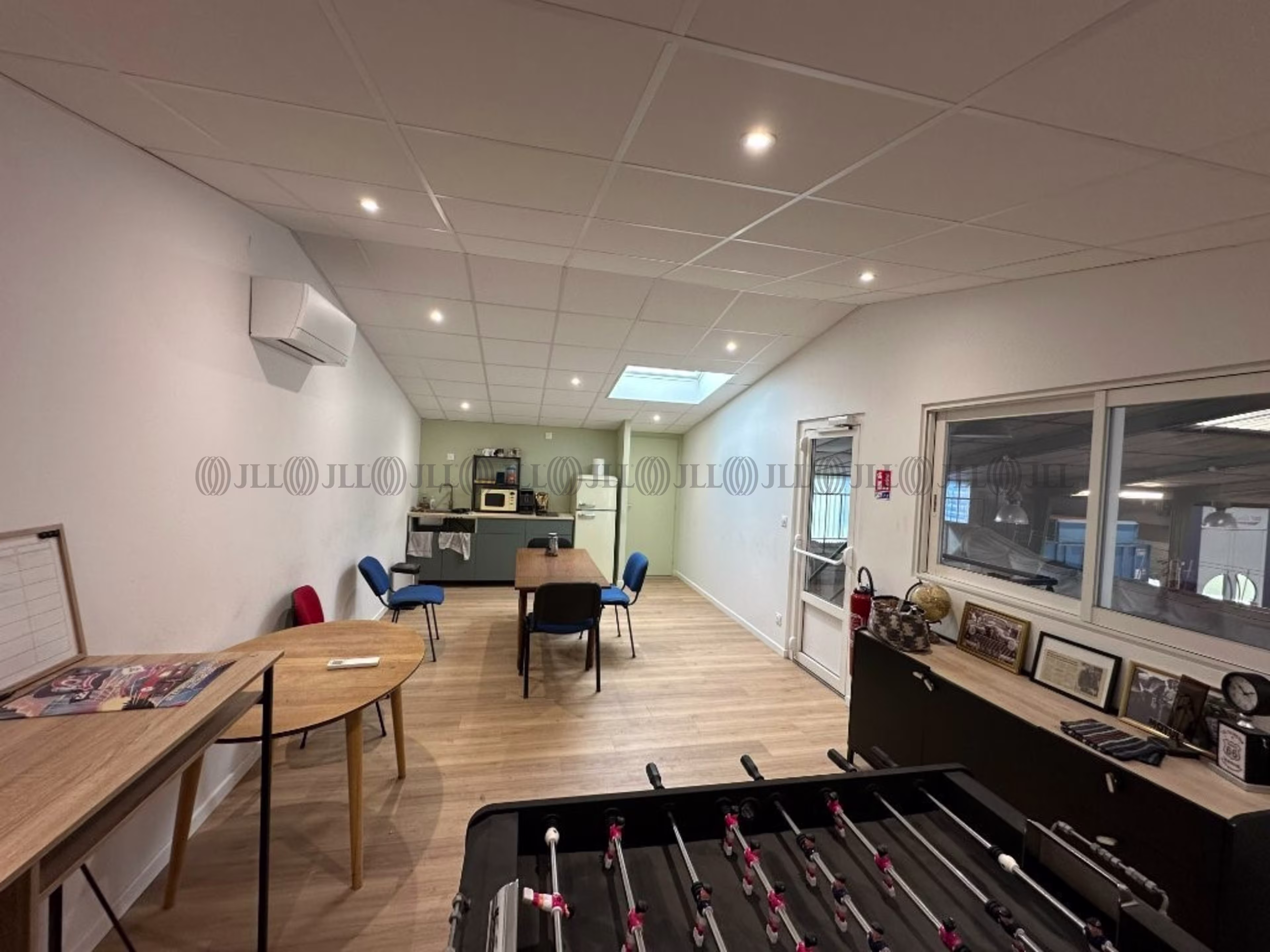 10 RUE LOUIS JACQUES THENARD