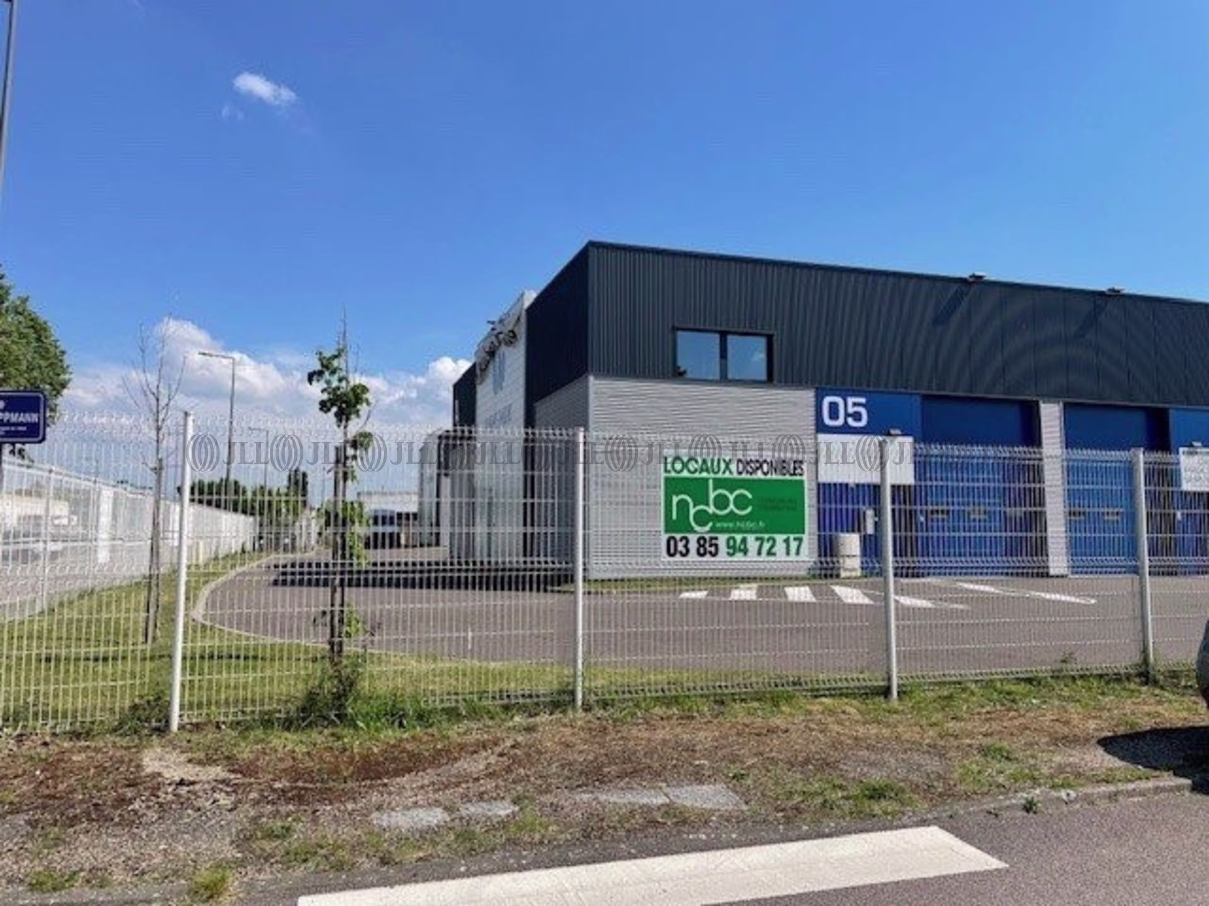 1 RUE GABRIEL LIPPMANN