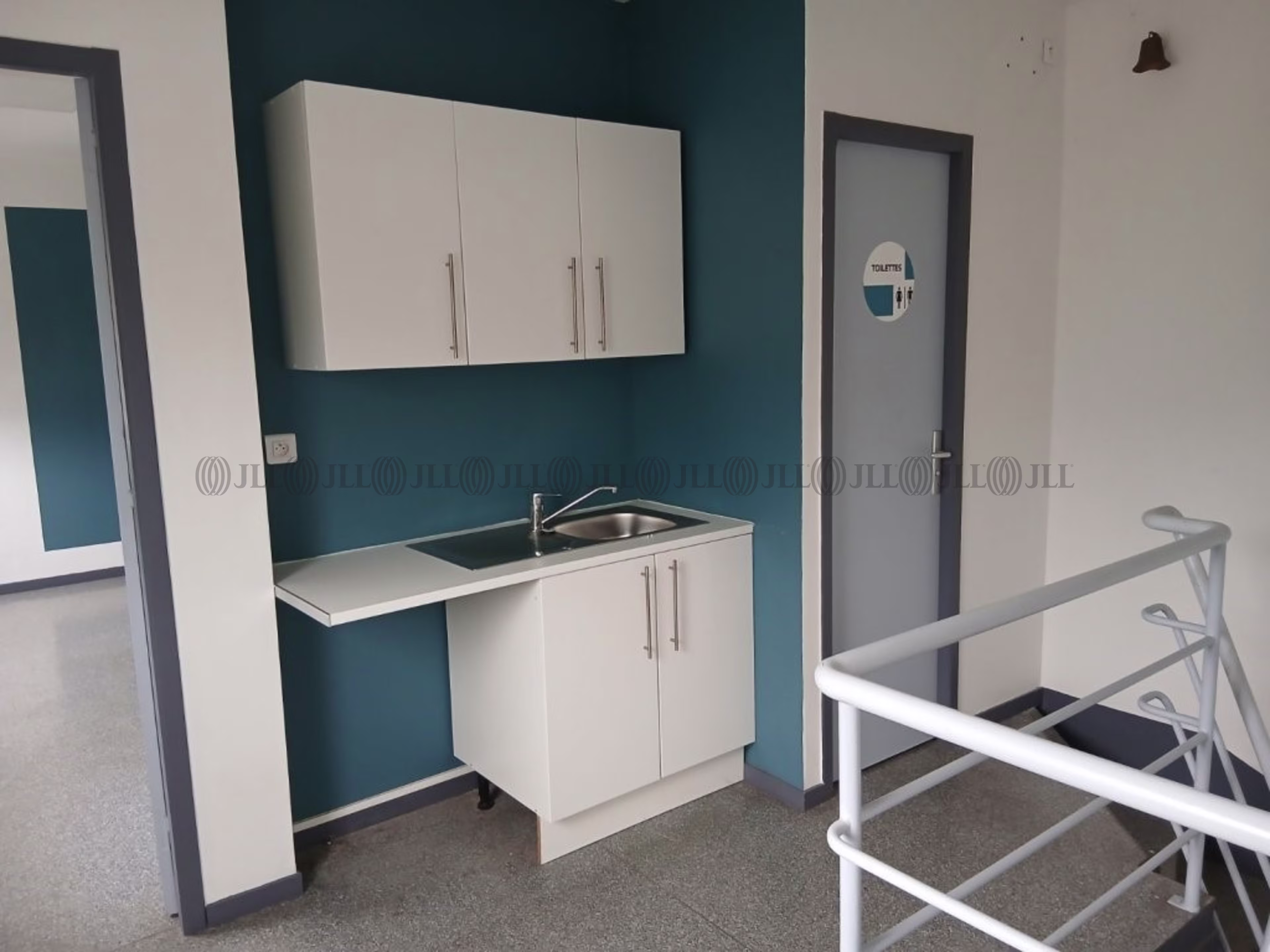 12 ROUTE DE BESANCON