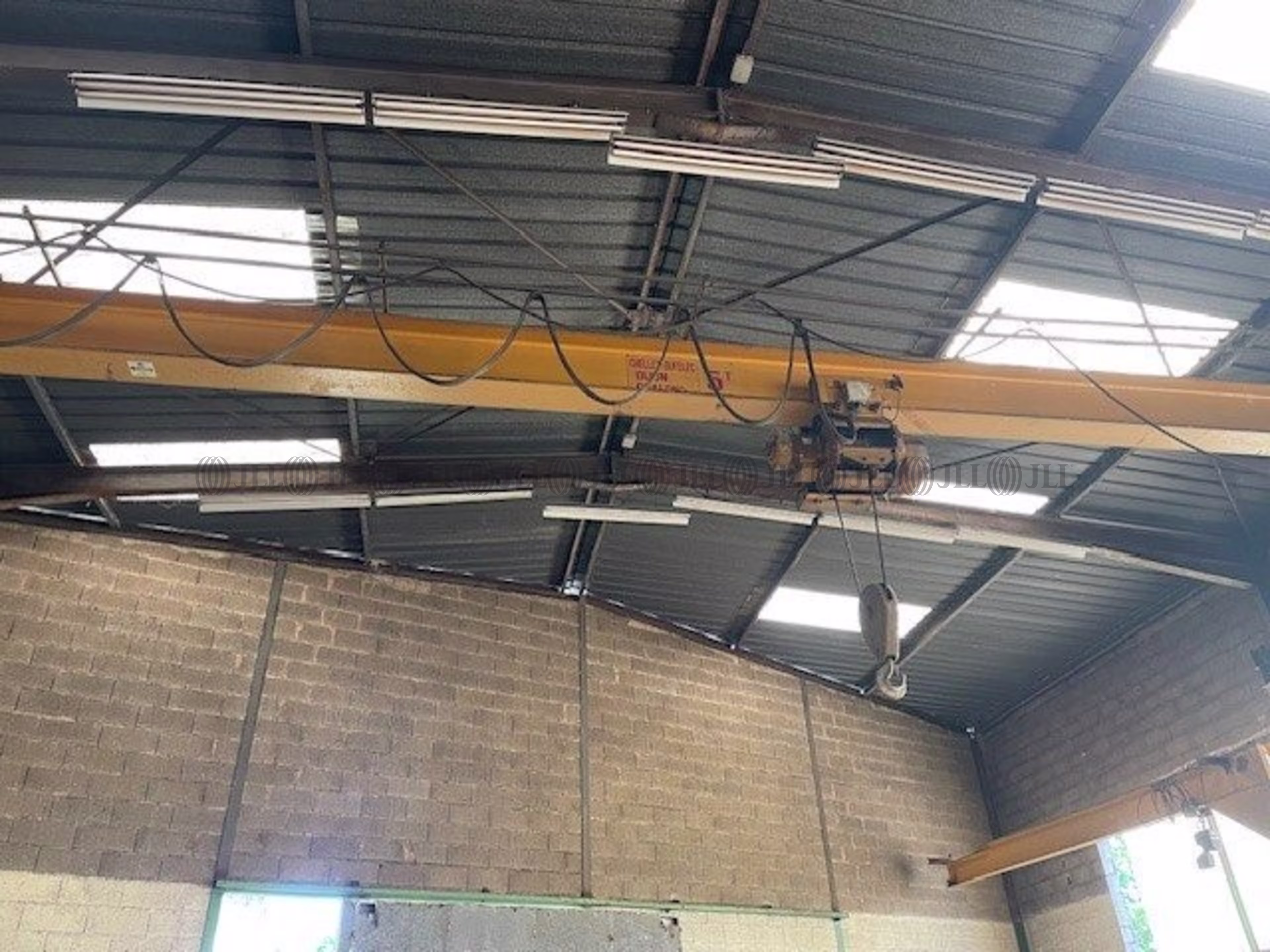 16 RUE DU PROFESSEUR LOUIS NEEL